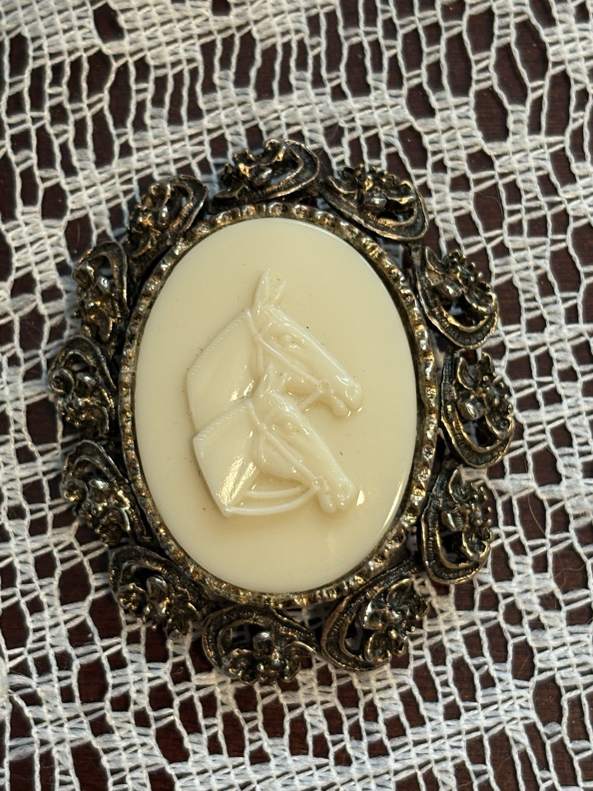 Vintage Horses Cameo Brooch Pin Gold Tone Oval Equestrian Portrait
