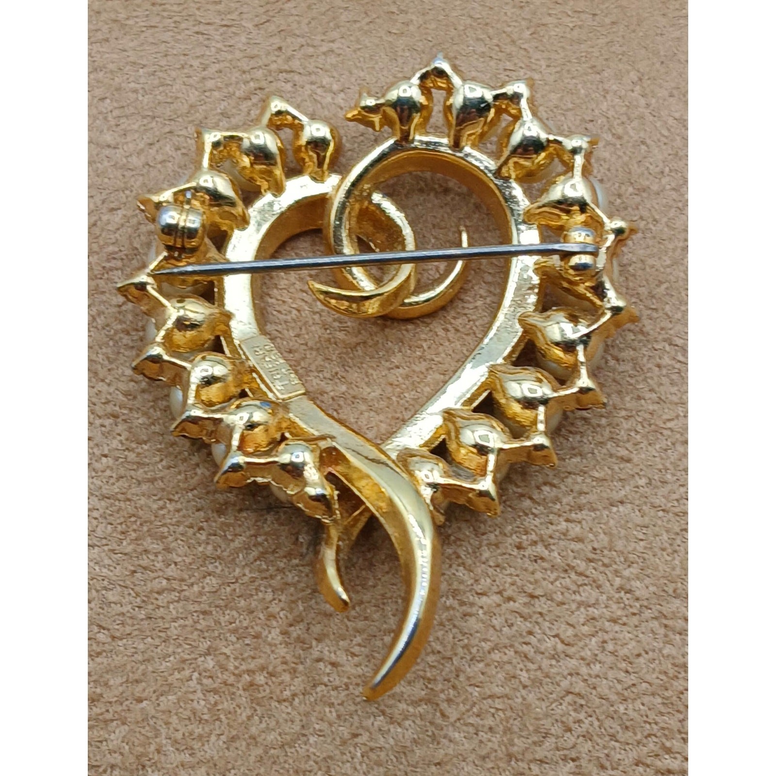Vintage 1953 Trifari Baguette Rhinestones Heart Brooch