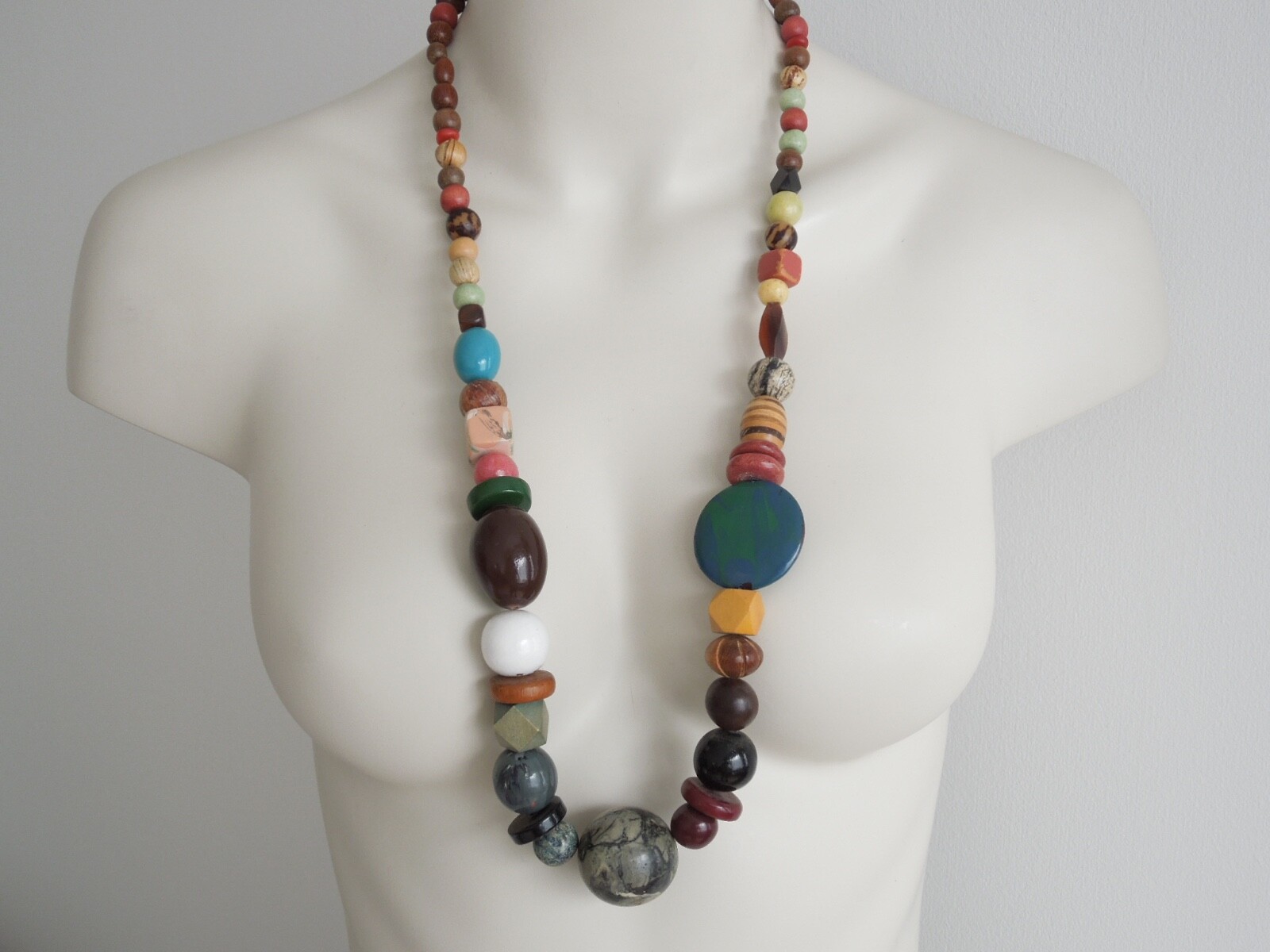 Chain Wood & Plastic Colourful & Long 3.3oz/33 5/16in