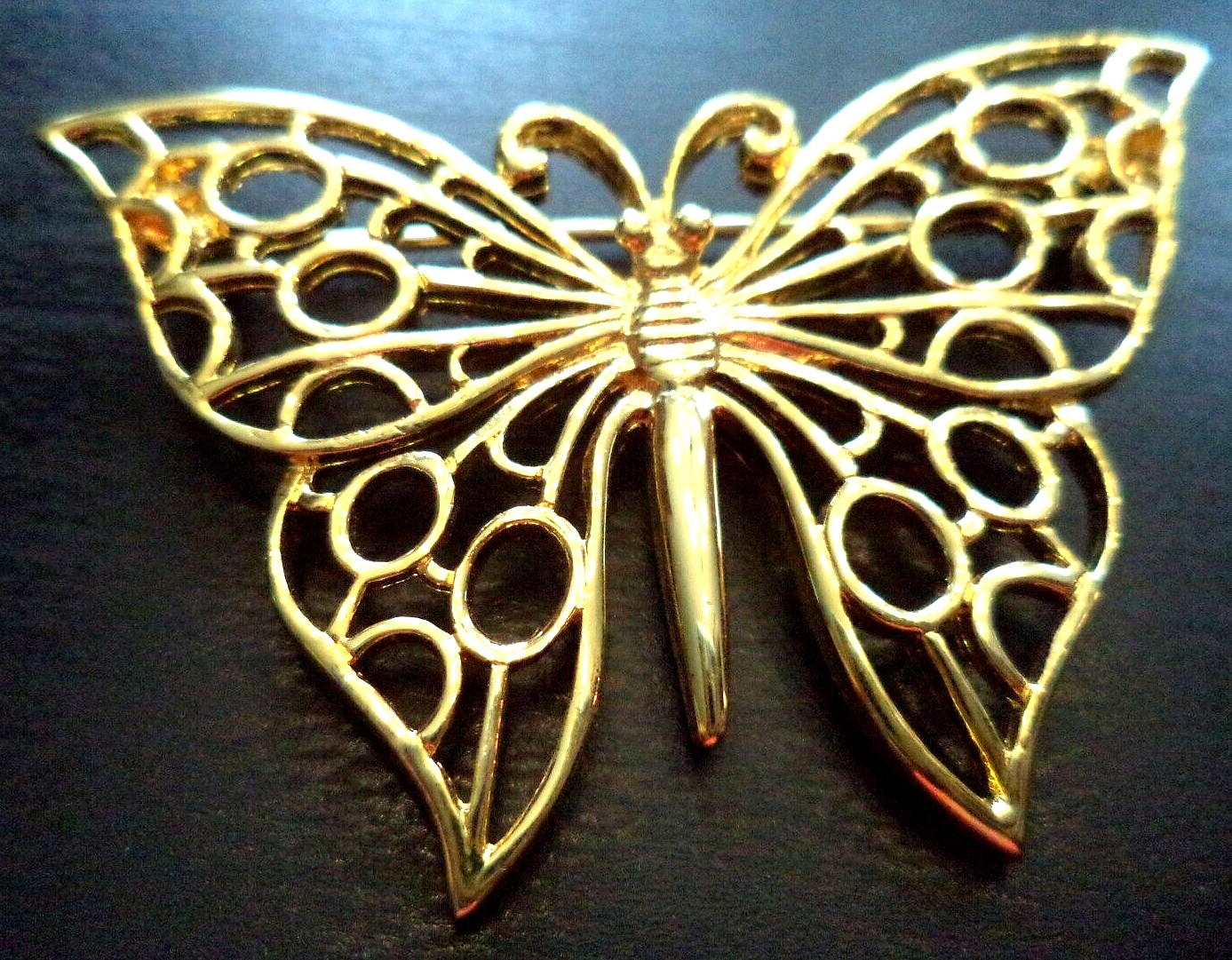 HIGH END *RARE* AMAZINGLY GORGEOUS VINTAGE LARGE BUTTERFLY BROOCH 2 3/8 INCHES!!