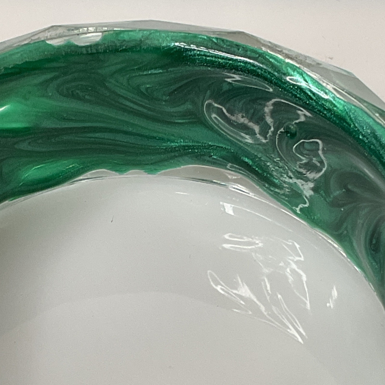 Vintage Acrylic Bangle Bracelet Swirled Green Faceted Molted Plastic Size 8
