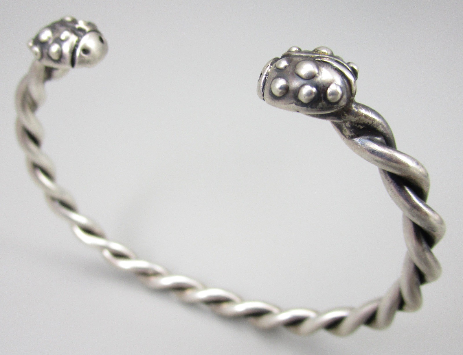 UNUSUAL DIAN MALOUF STERLING SILVER LADYBUG CUFF BRACELET