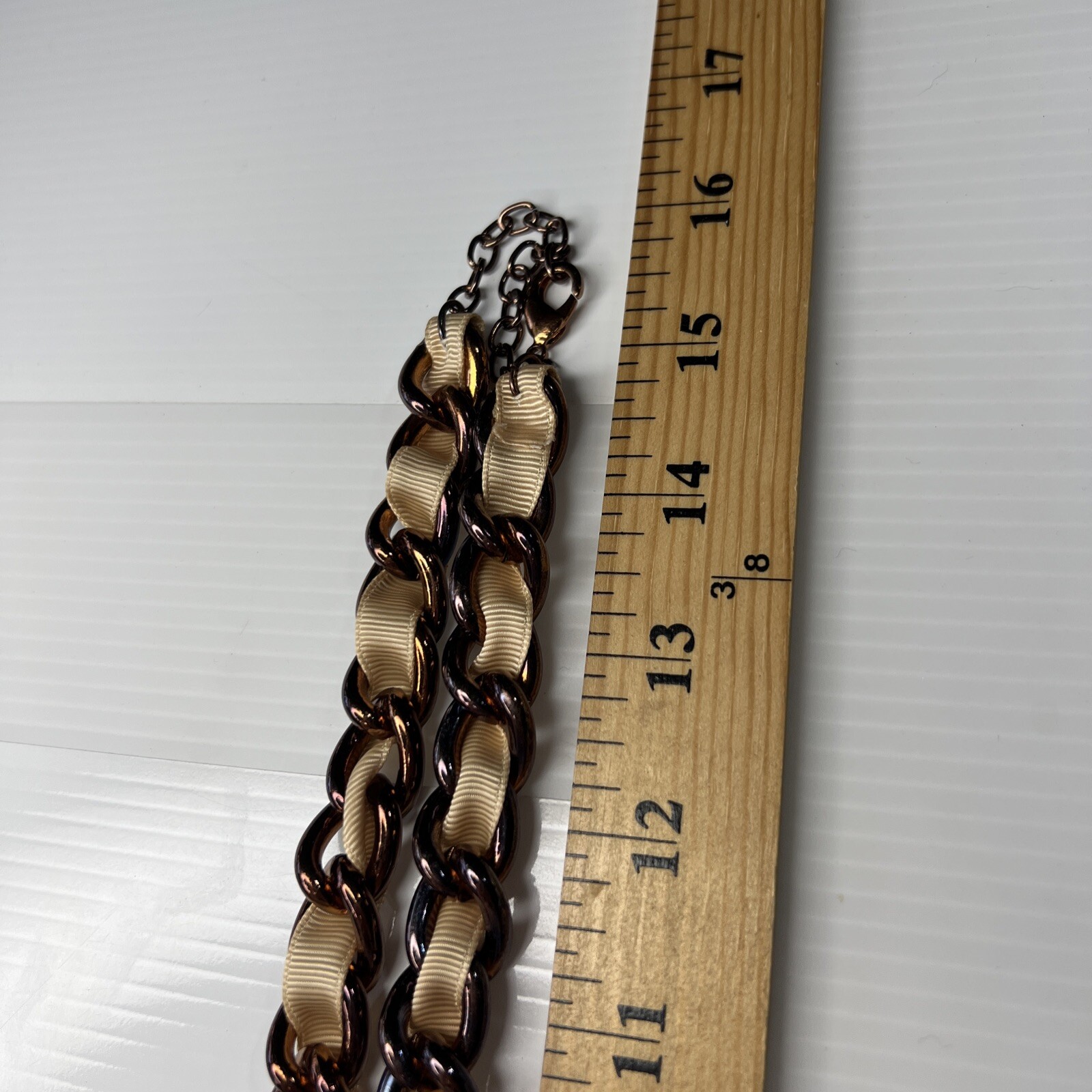 H1 Coldwater Creek Brass Bronze Tone Woven Beige Fabric Retro Wrapped Chain 32″
