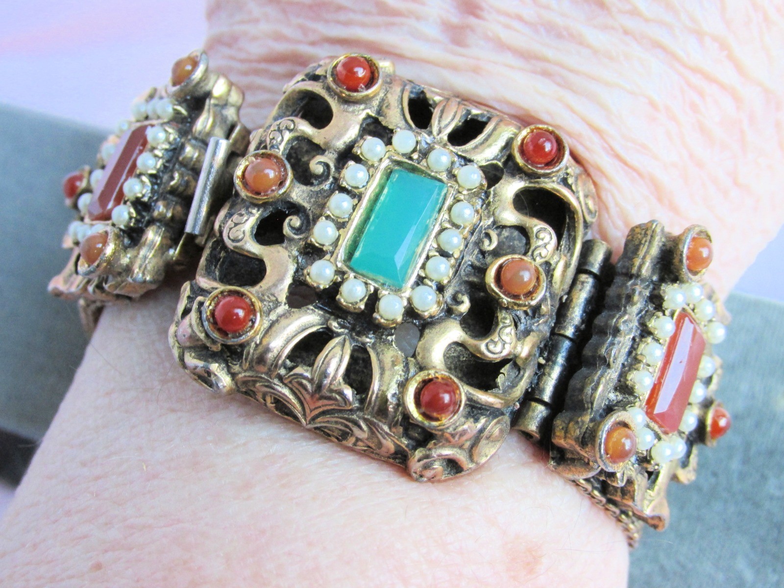 Antiqu Victorian Brass Mesh Faux Emerald Faux Carnelian Bracelet Intricate Clasp