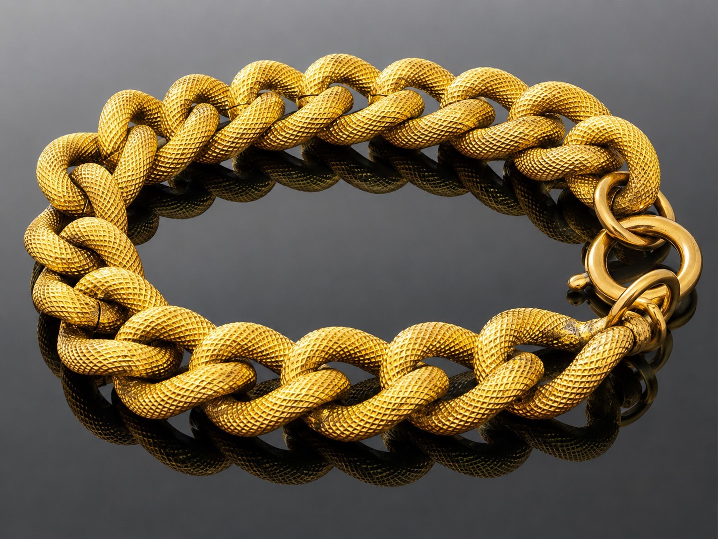 Vintage Gold Tone Textured Curb Link Bracelet Chunky Statement Retro Chain