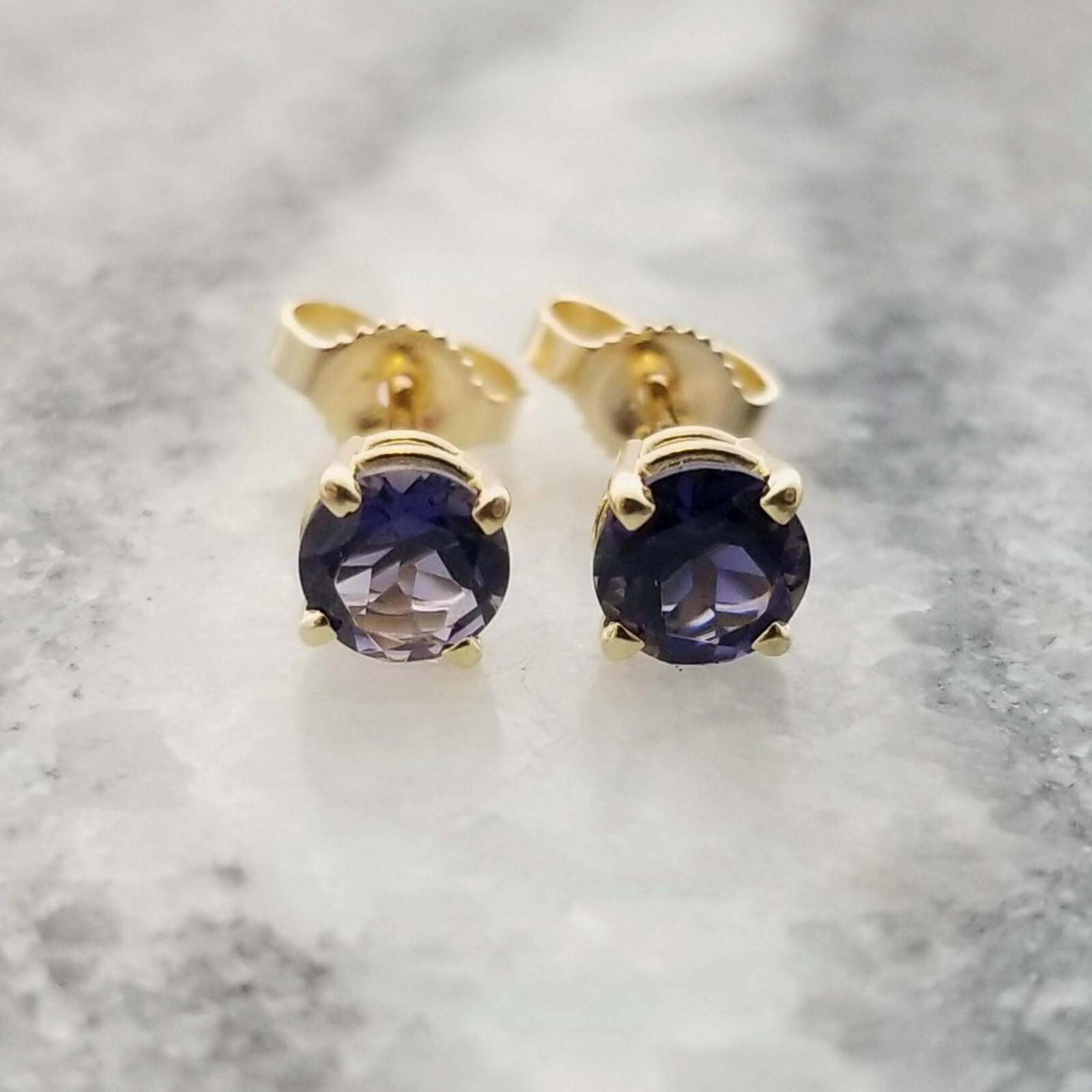 Vintage Iolite 14k Gold Post Earrings, 5mm Round Blue Purple Gemstone, Prong Set