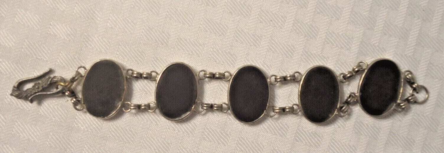 5 Stone Silver and Black Bracelet 7 1/4″