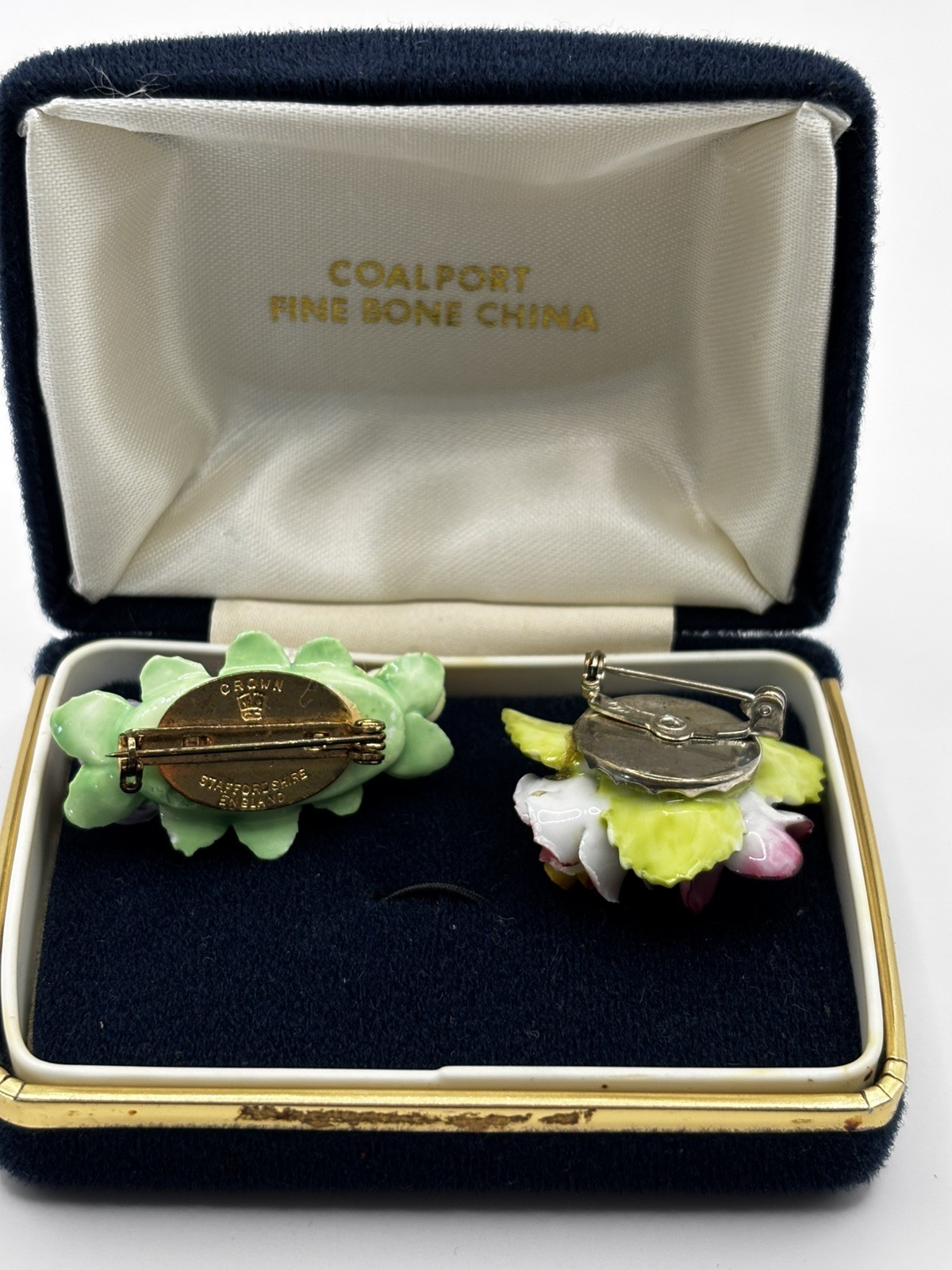 Vintage Set of 2 Floral Bone China Pins/Brooches Hand Painted In England