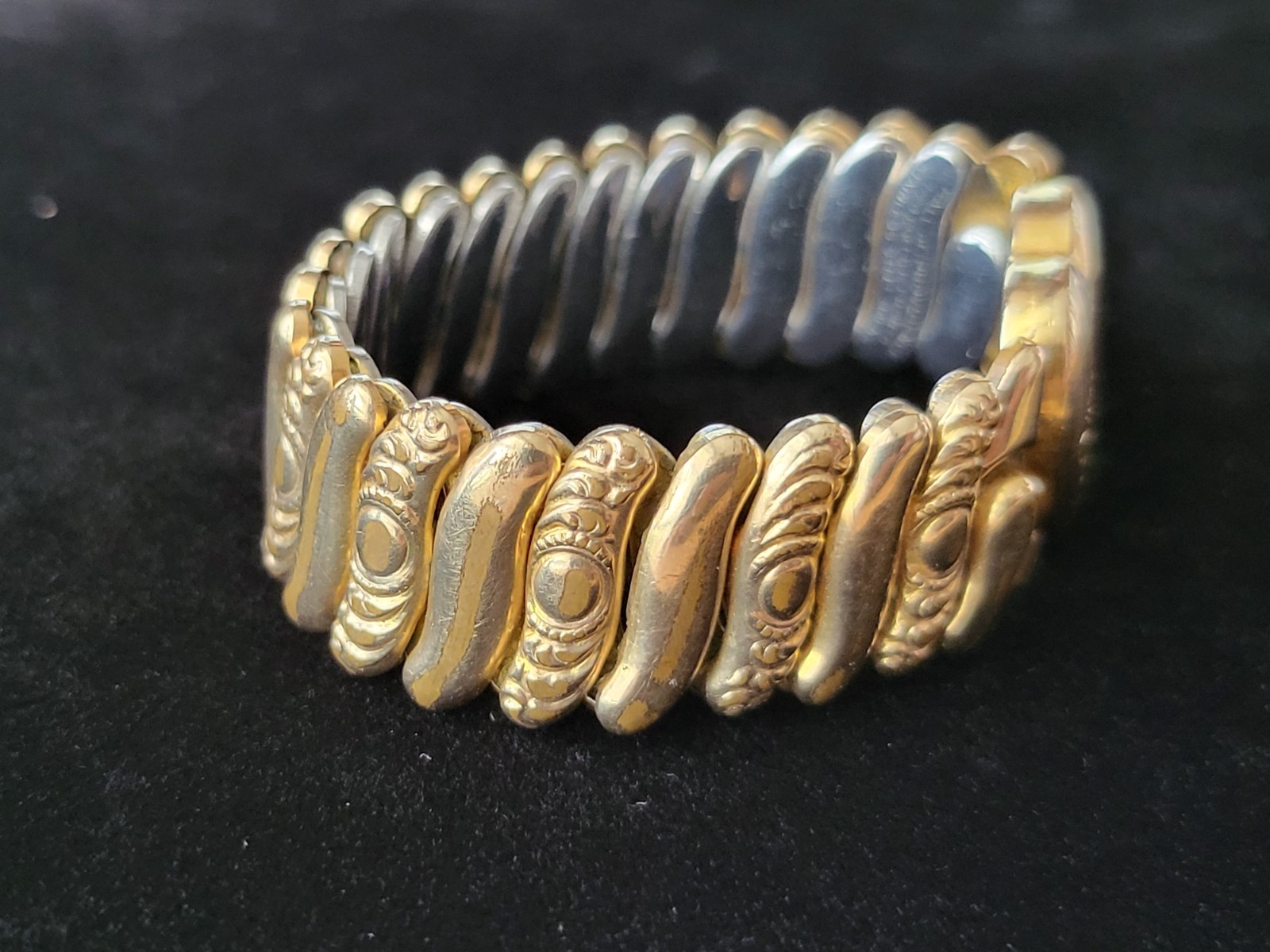 Vintage Hall of Providence 12K GF SWEETHEART EXPANDING BRACELET