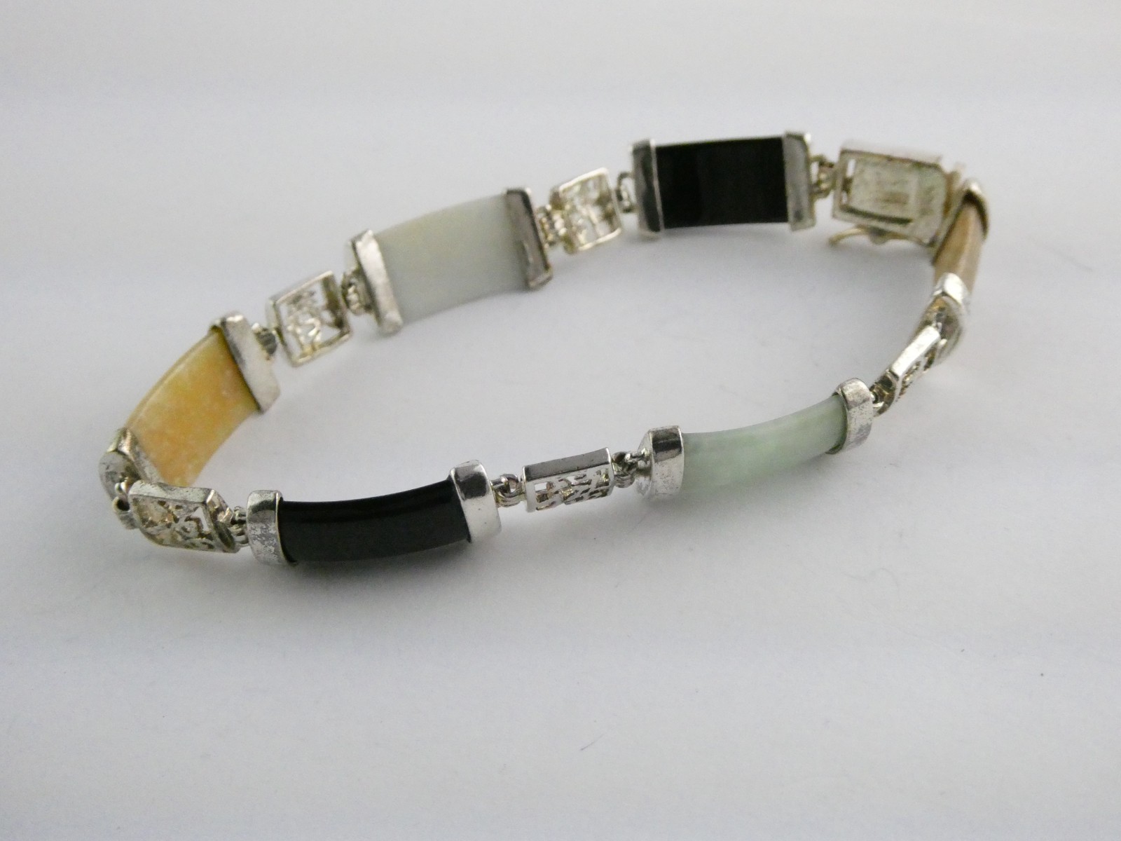 DBJ Dee Berkley Sterling Silver Chinese Character Jadeite Link Bracelet 7.5 Inch