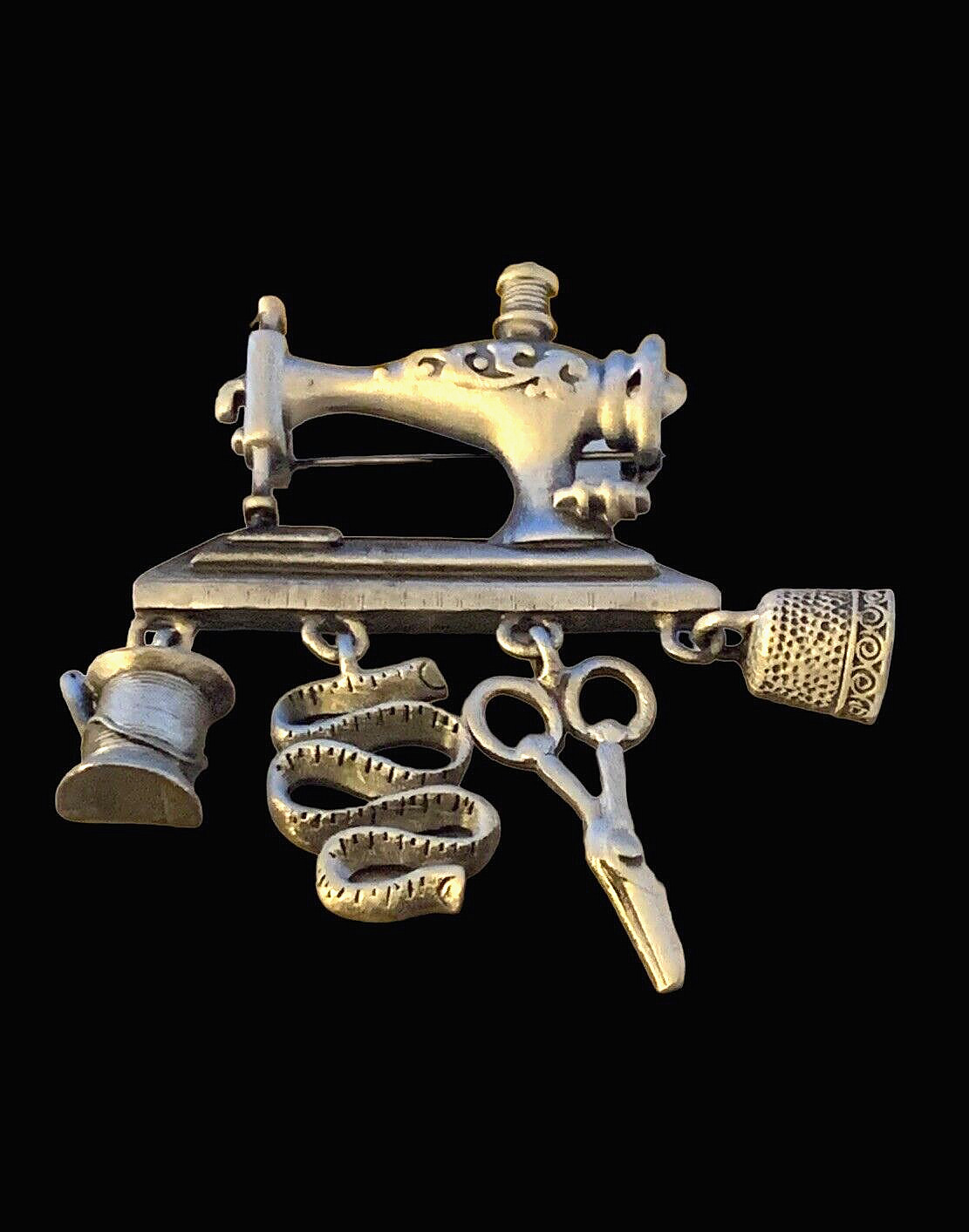 AJC Sewing Machine Pewter Silvertone Brooch Thread Scissor Thimble Tape Measure