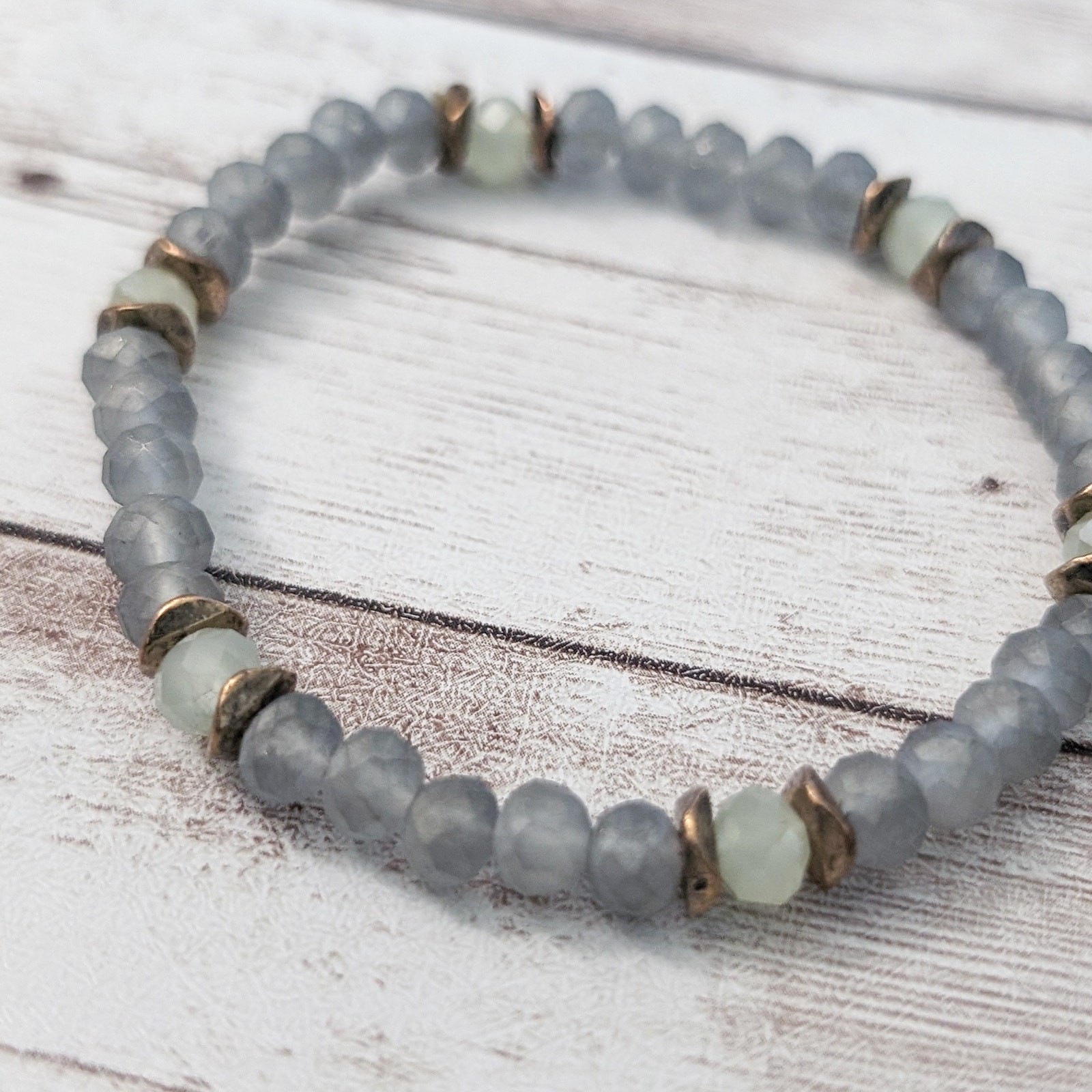 Vintage Stretch Bracelet – Dusky Blue Tones