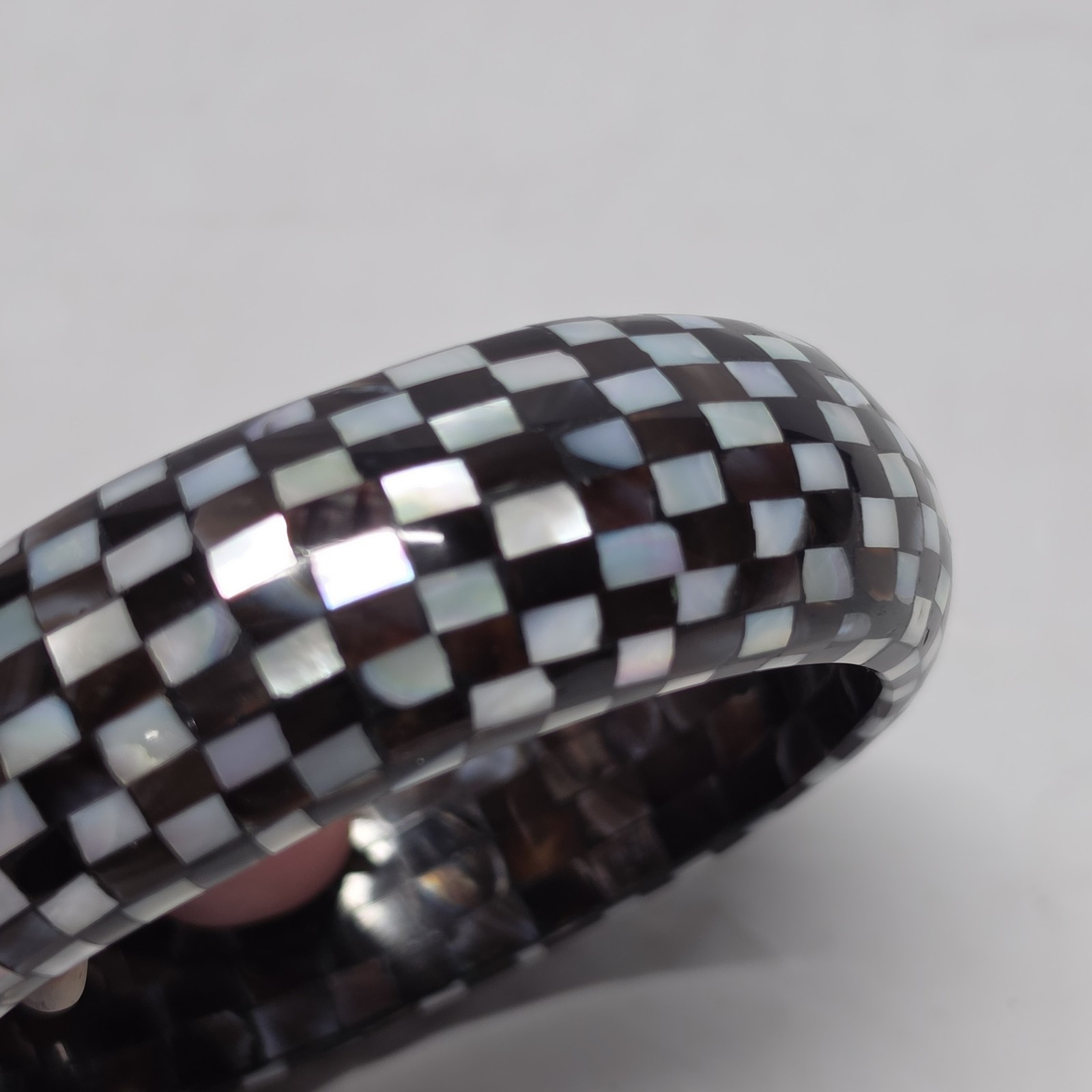 Vintage Mother of pearl Checkered Mosaic Marquetry Bangle Bracelet White & Brown