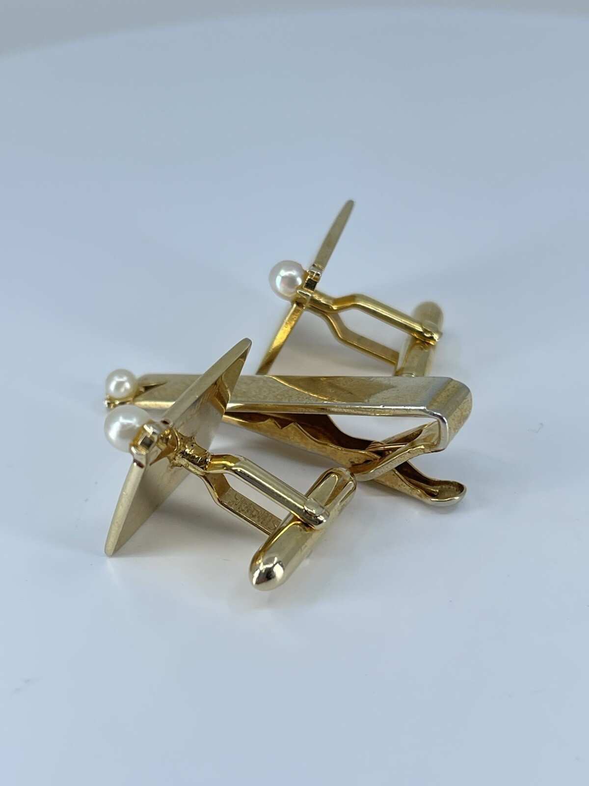 vintage Swank Pearl cufflinks and tie clip bar set square polished gold tone