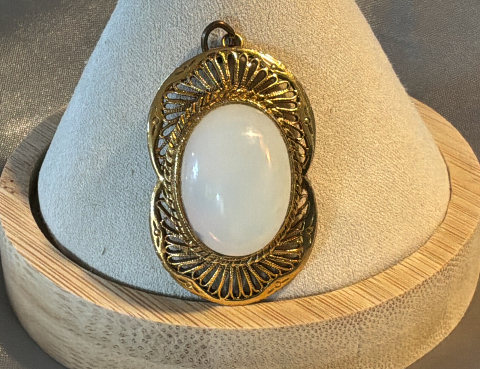 Vintage TACOA Pendant Opalescent Cabochon Stone Gold Tone Filigree Signed READ!