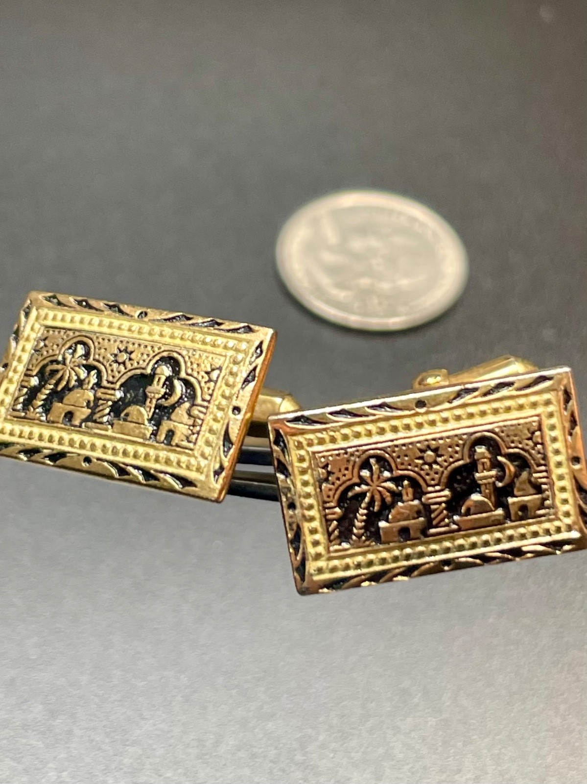 Vintage Cast Gold Tone Middle Eastern Islamic Architecture Minaret Cufflinks
