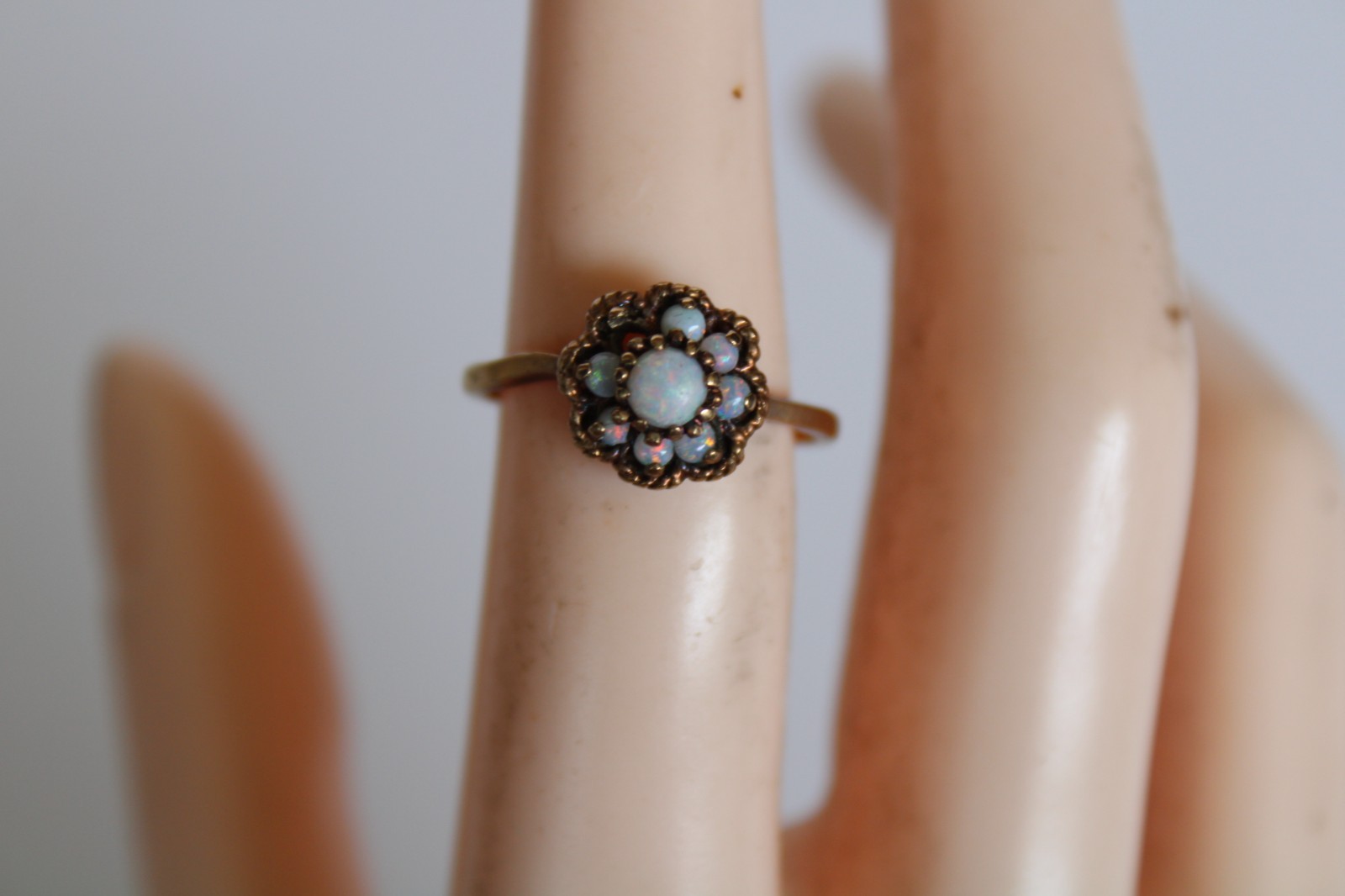 Vtg 10K Yellow Gold & Fire Opal Floral Cluster Ladies Estate Ring, 2.25g -S: 5.5