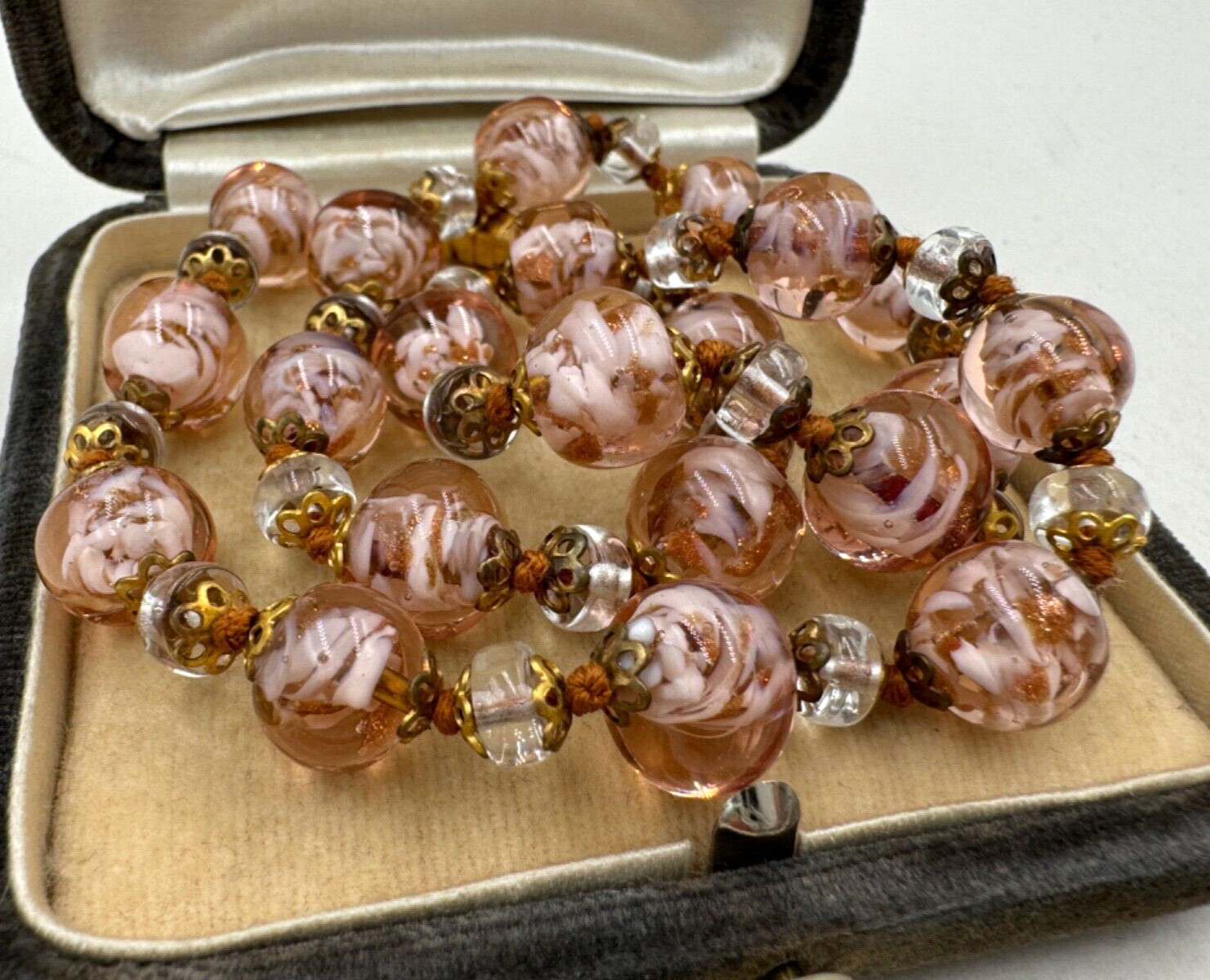 ANTIQUE VENETIAN PINK GOLD FOIL HAND-MADE POURED GLASS CHOKER CRYSTAL NECKLACE