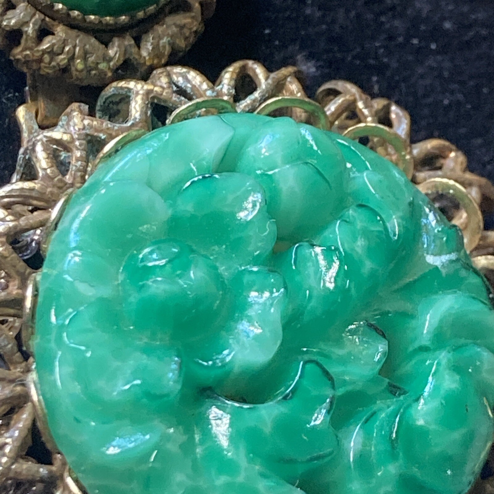 vtgAntq 3 Strand chains Art Deco 2 pendant Faux Jade molded Glass elegant detail