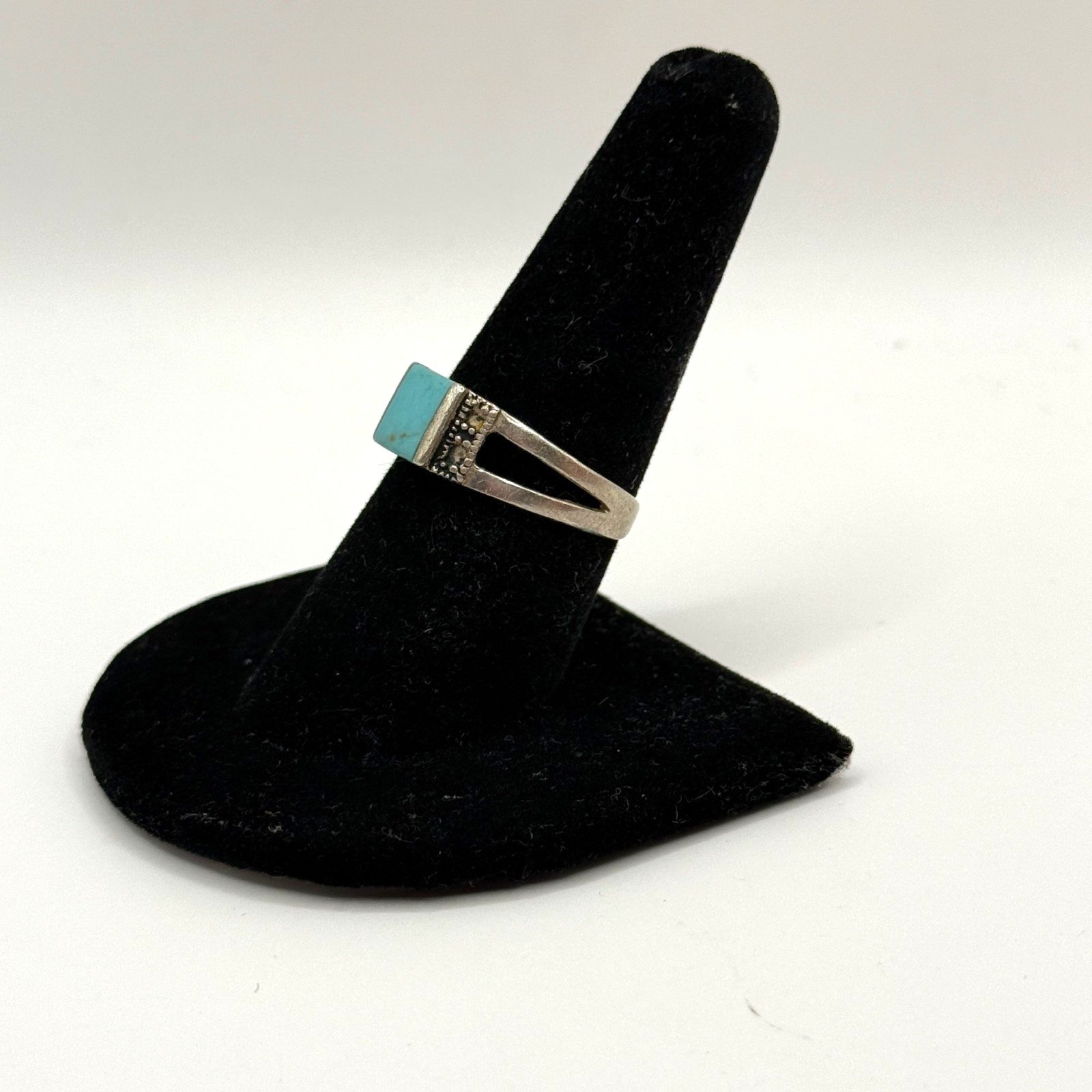 Vintage CW Sterling Silver 925 Blue Turquoise Ring Band Sz 8.5 Charles Winston