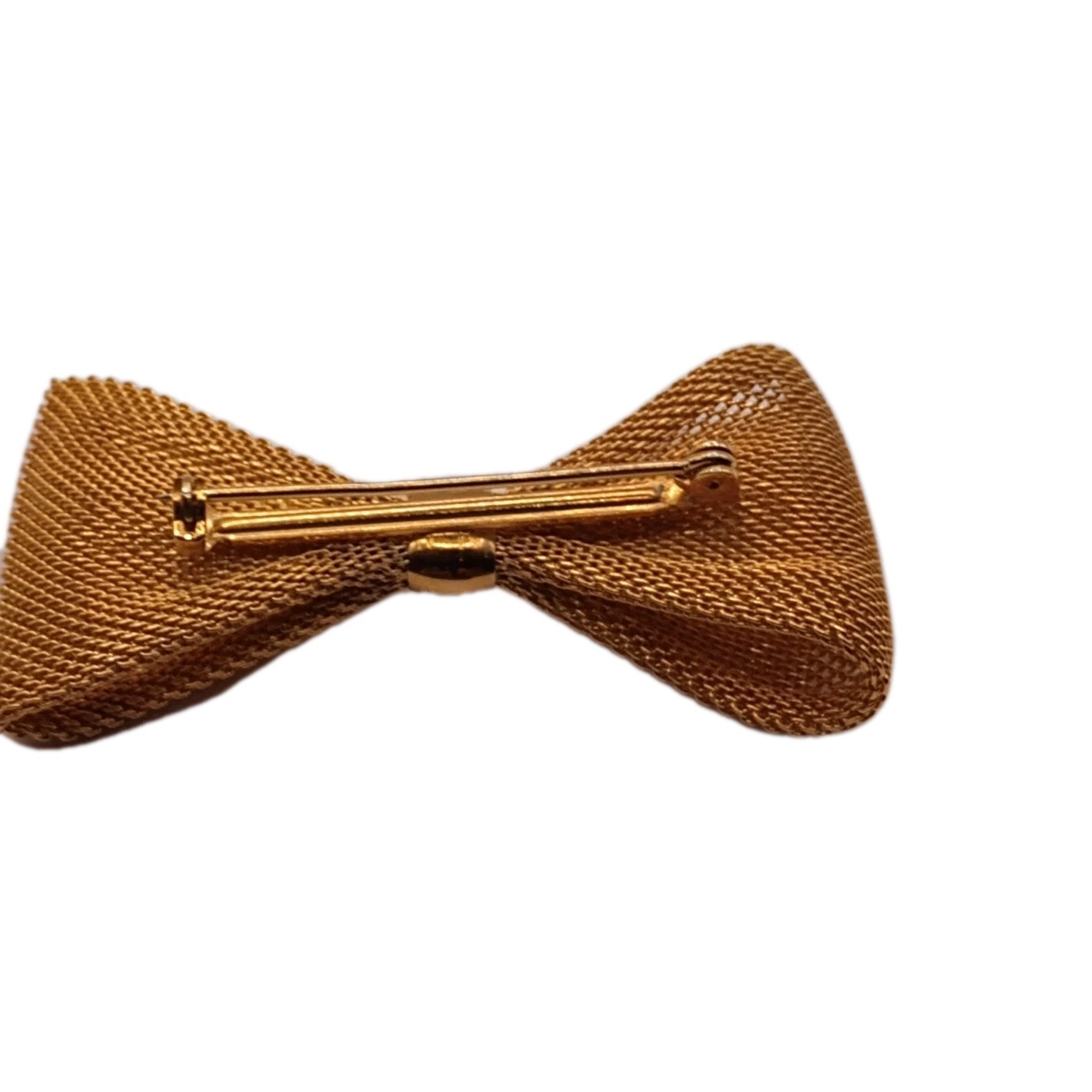 Vintage Gold Tone Mesh Bow Brooch Solid Center Pin 2 1/2 by 1 1/4 in