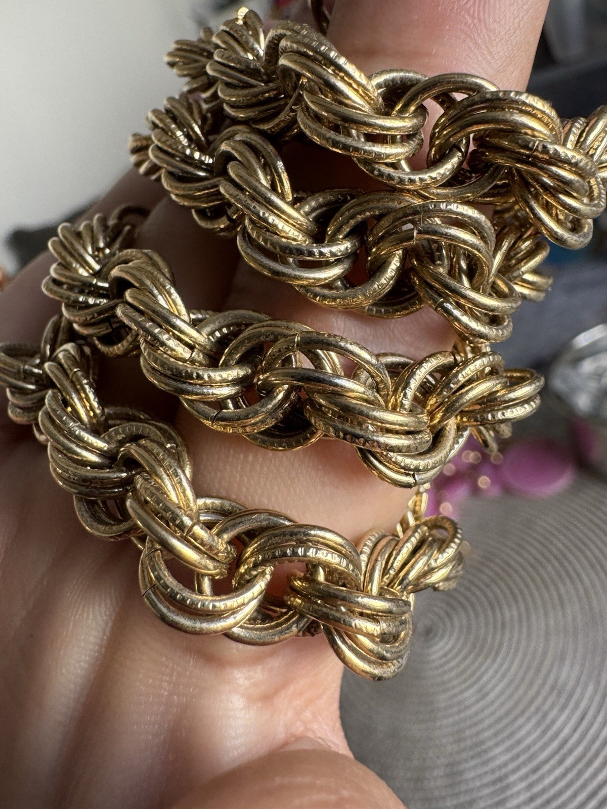 Vintage SOLD AS IS GIVENCHY gold TONE Twisted Chain 18 3/4” Necklace
