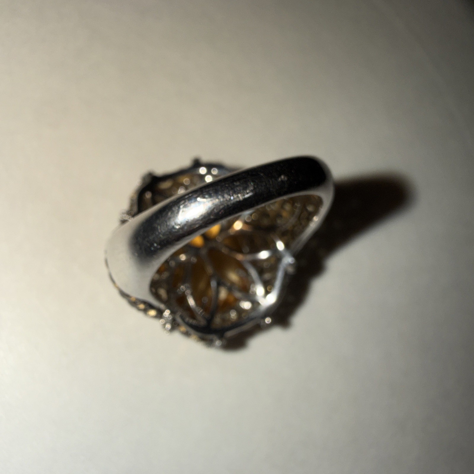 Fabulous 925 Silver Ring Size 7 Ring Beautiful faceted Citrine Stone w/ CZ 7.5g