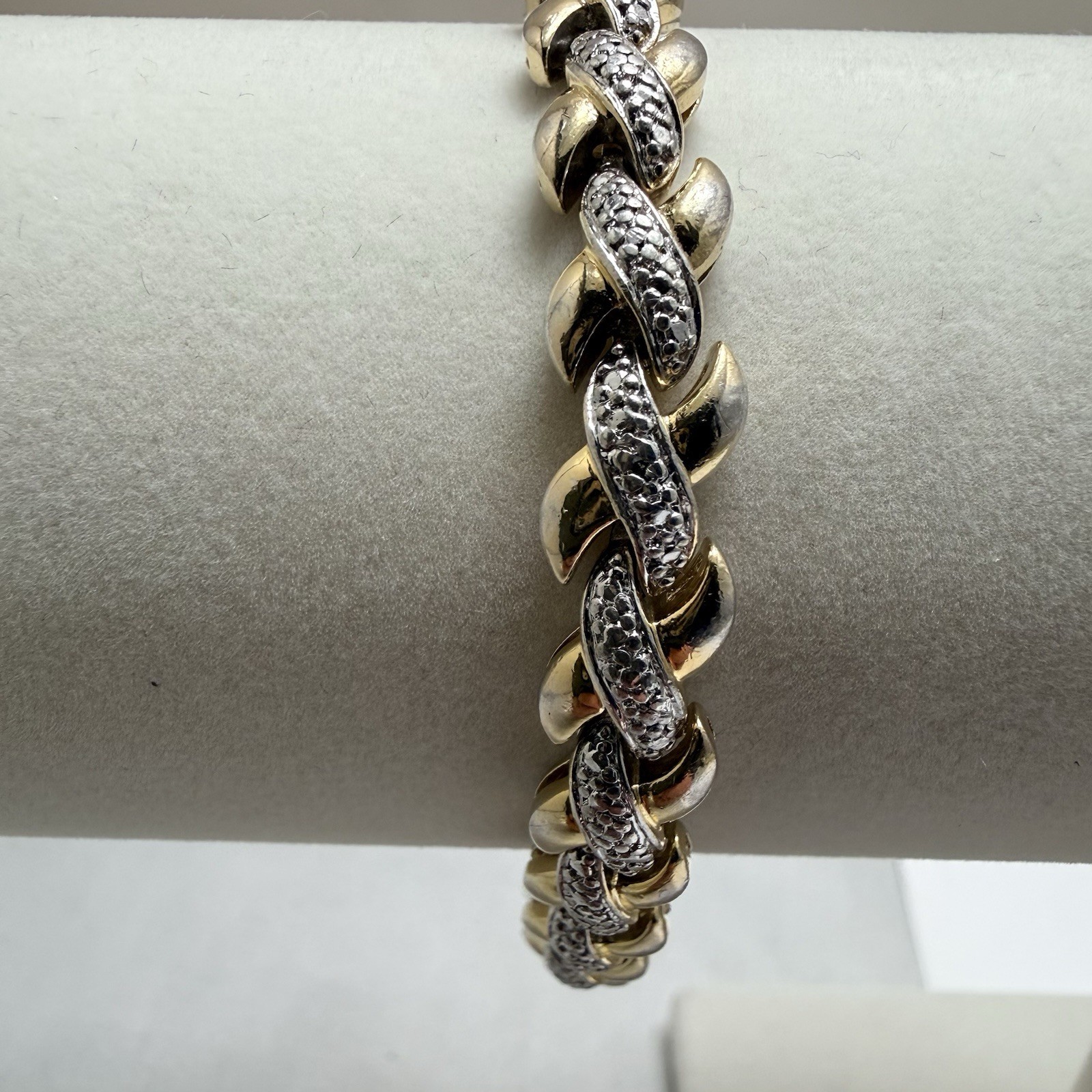 Vintage Substantial 22.5g Sterling Silver 925 Textured X Link Bracelet 7.25″