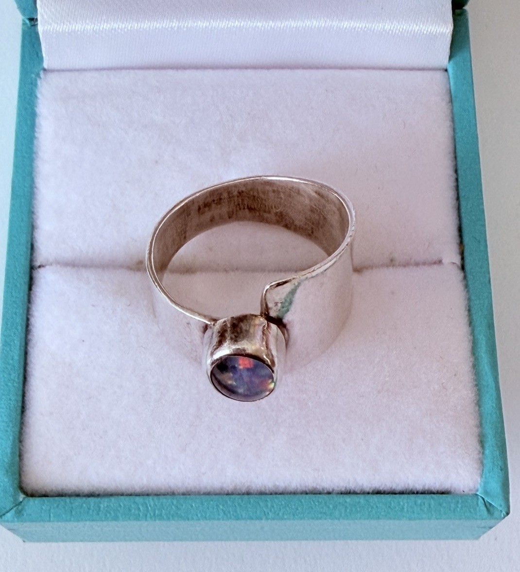 Artisan Hand Made Modernist Sterling 925 Black Opal Band Ring Sz 5.5