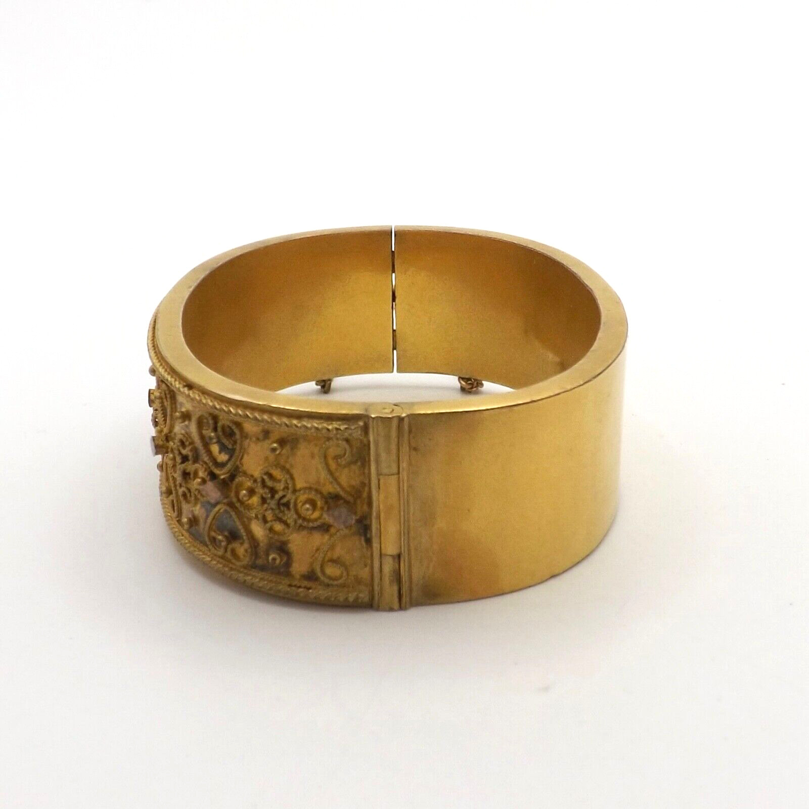 Victorian Hearts Wide Bangle Bracelet Heavy Gold Gilt Etruscan Revival