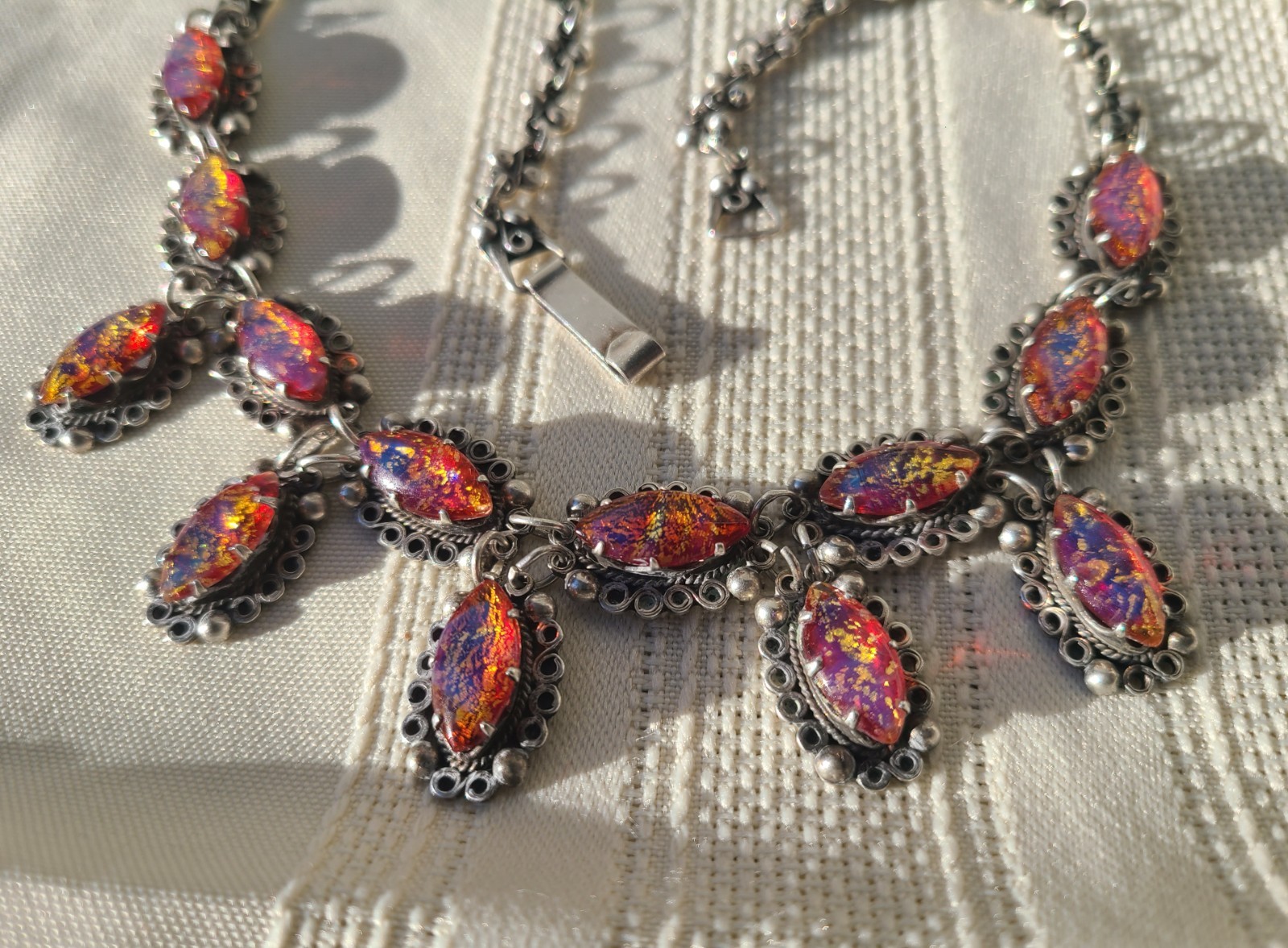 Vintage Sterling Silver Dragon’s Breath & Gold Foil Glass Jelly Opal Necklace