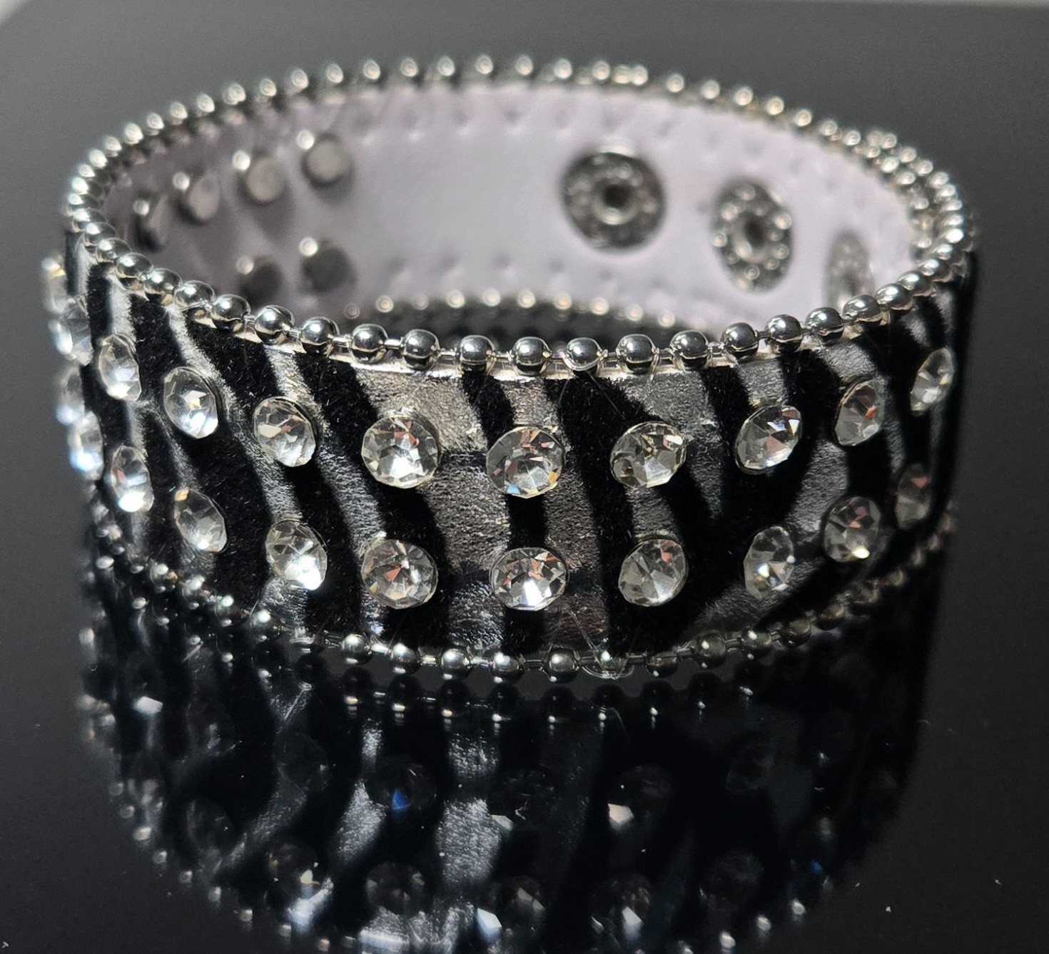 Zebra Print Rhinestone Wrap Bracelets Snap Leather Crystal Cuff Bracelet 12 pcs