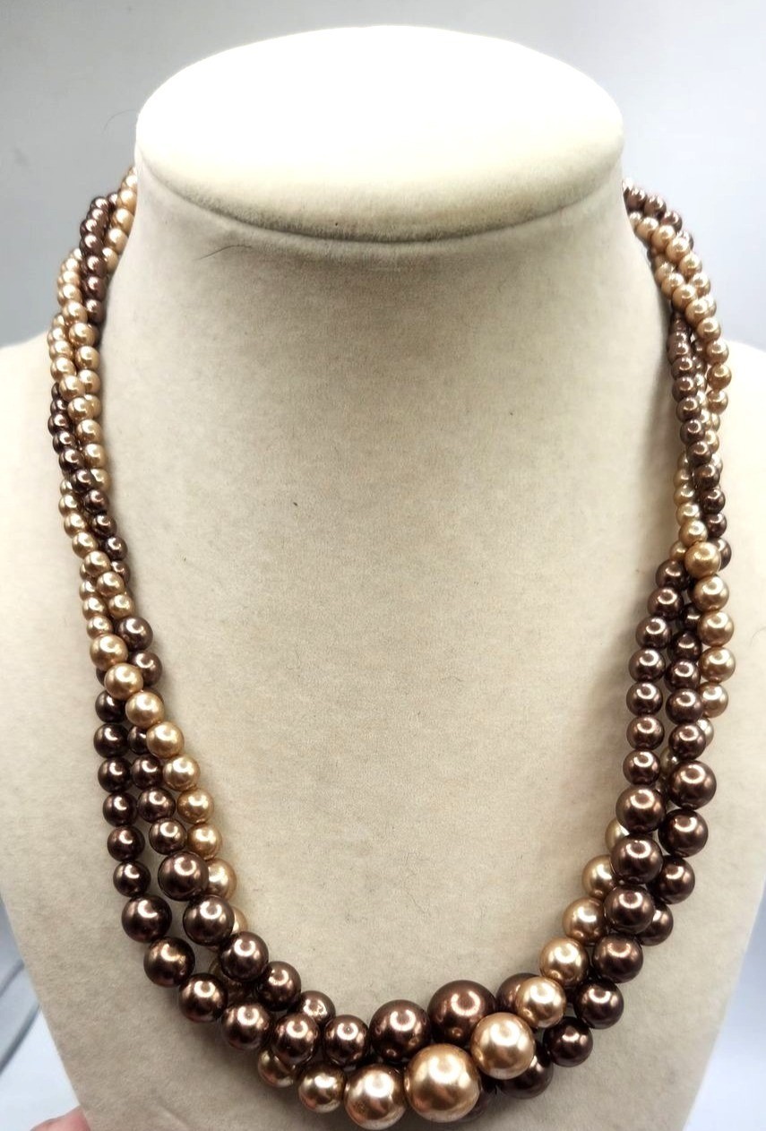 Vintage Multistrand Faux Pearl Necklace With Gold-Tone Lobster Clasp – Brown & C