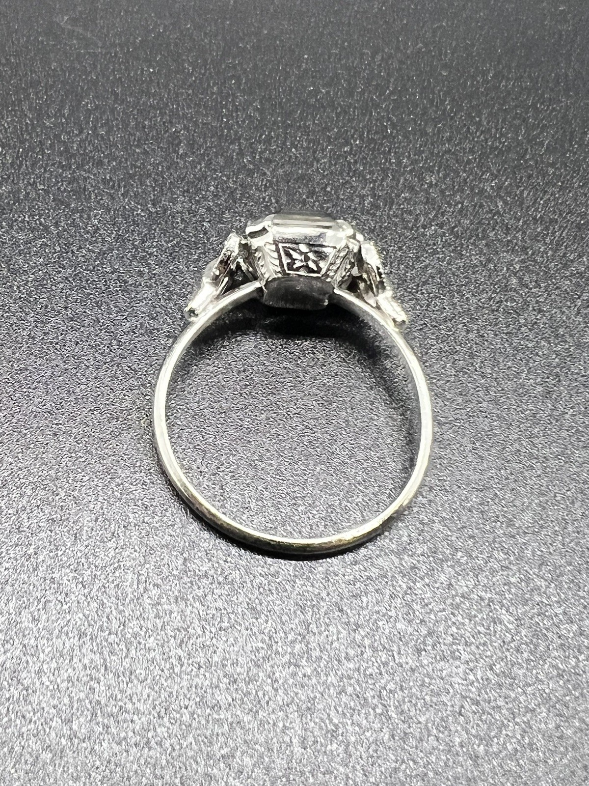 Vintage UNCAS Size 8 Ring Sterling Silver Patent No. 2763140 Smokey Grey Stone
