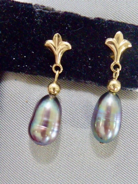 16.5 ” CULTURED gray blue PEARL KNOTTED NECKLACE 14K W GOLD CLASP & EARRINGS