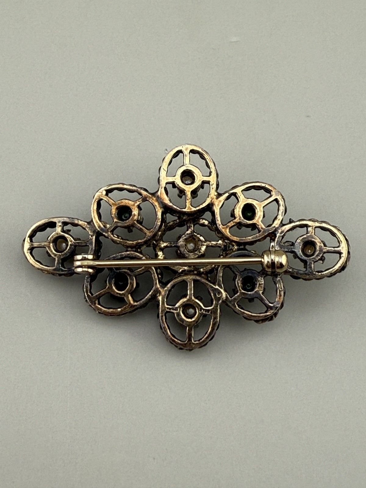 Vintage Wells Sterling Gold Vermeil Jade Pearl Brooch Signed Openwork 7.98g