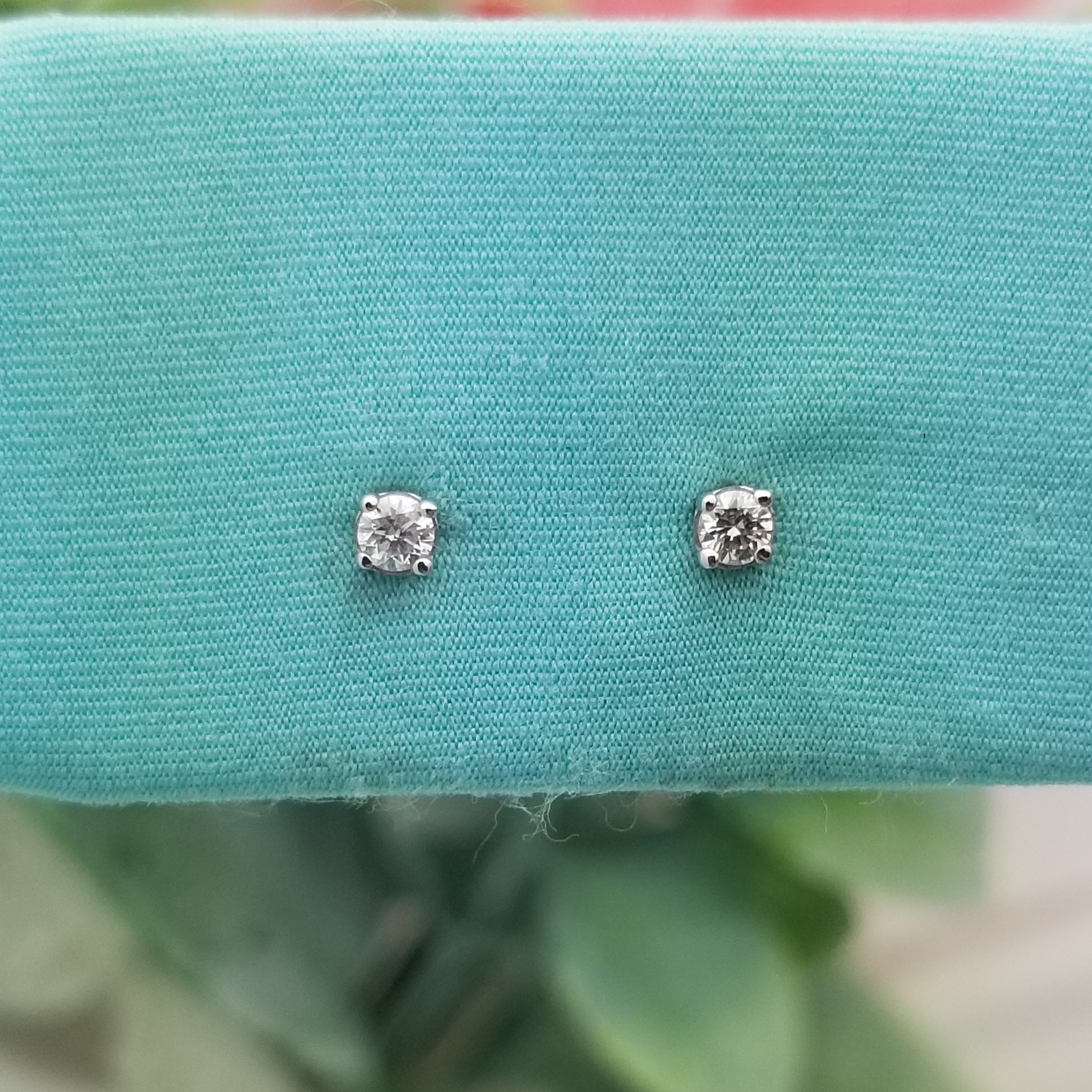 14K White Gold Diamond Stud Earrings, .14CTW, Vintage, Every Day Studs