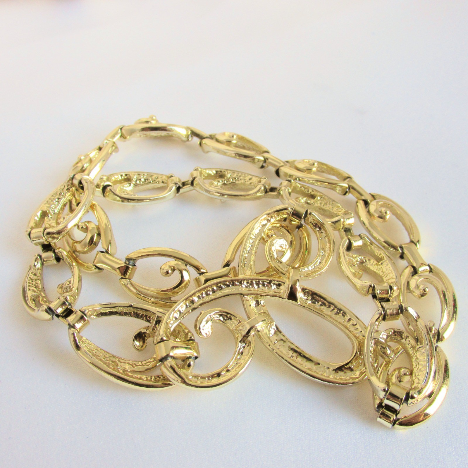 Vintage Scroll Swirls Links 19″ Necklace Gold Plate Unsigned