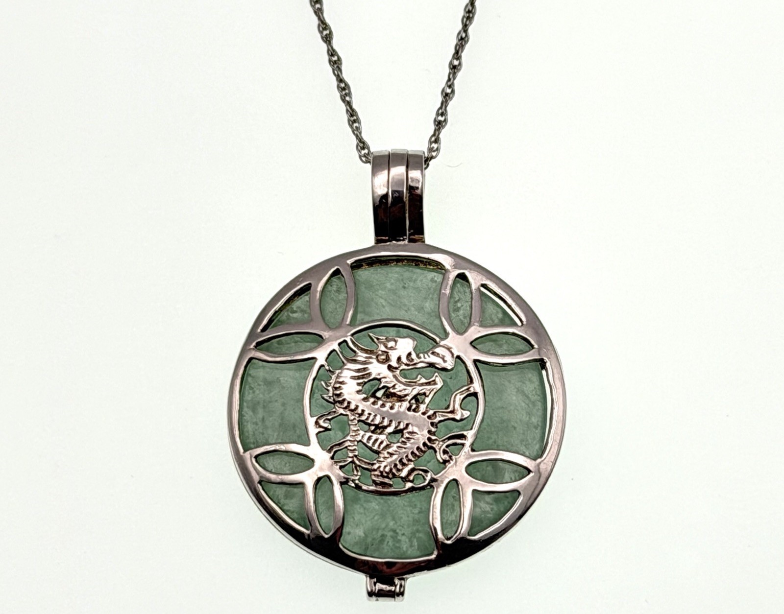 Vintage Sterling Silver Jadeite Jade Dragon Pendant Chinese Necklace 20” Chain