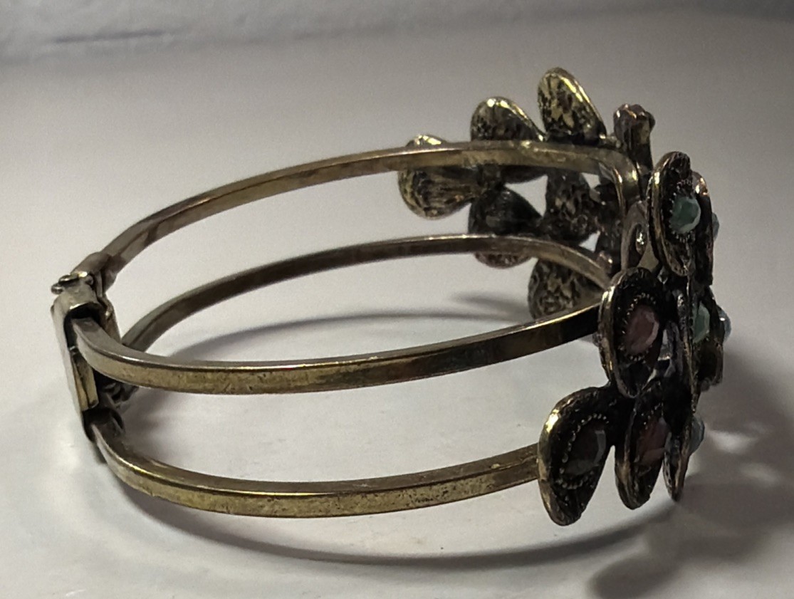 Vtg Antiqued Gold Tone Peacock Blue Green Purple Rhinestone Beads Hinge Bracelet
