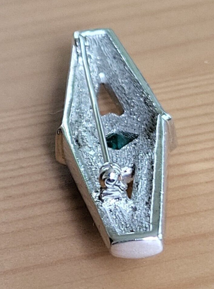 HENKEL & GROSSE Silver Tone Green Stone Rhinestones Bar Brooch Pin RARE 1980’s
