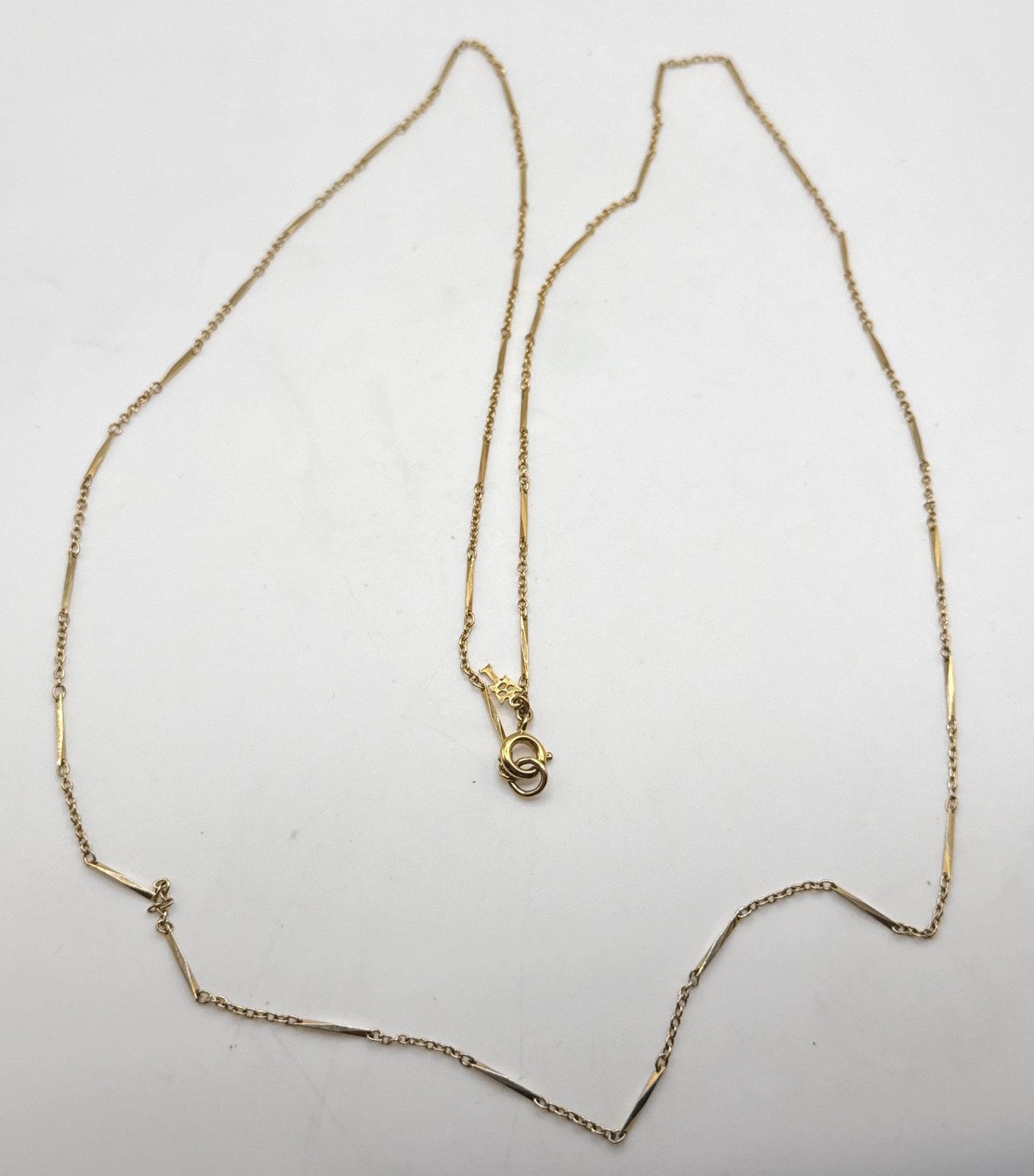 Vintage gold tone Trifari bar and chain link dainty 35 inch long necklace