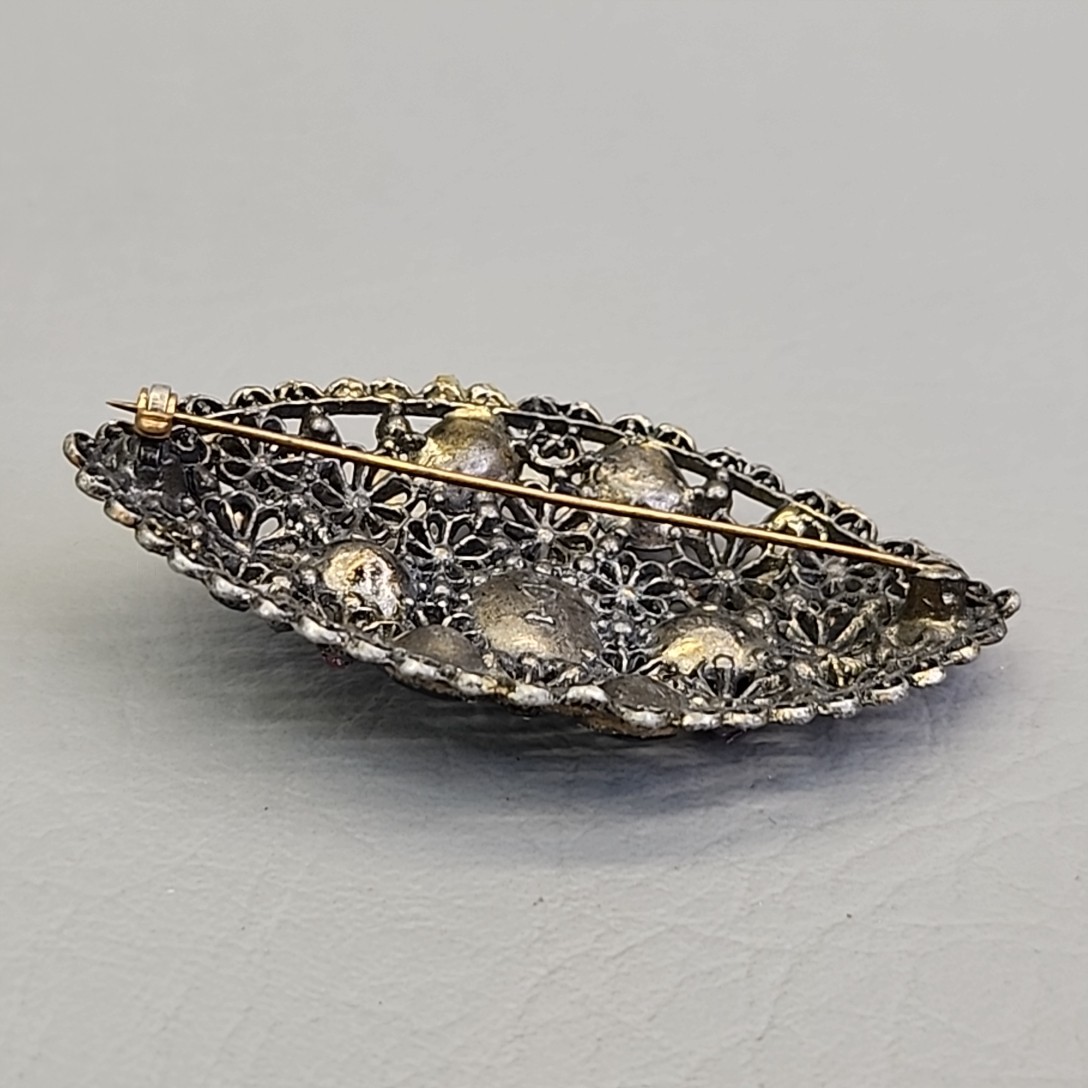 Vintage New England Glassworks Brooch Purple Rhinestones Needs Repair 3″