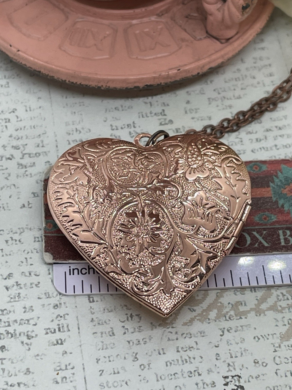 Fancy ROSE Gold Memorial Jewelry Keepsake Photo Locket Necklace Butterfly Urn