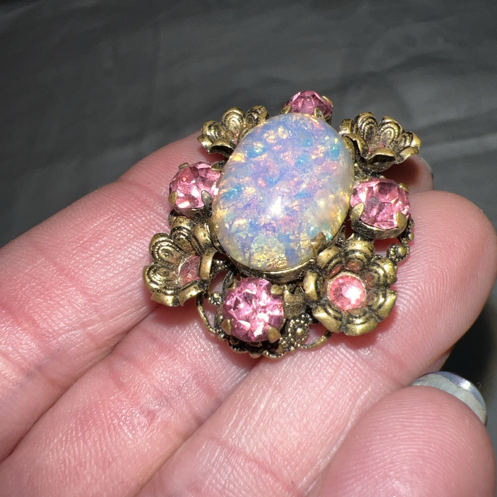VTG Austrian Style Art Glass Opal Cabochon Pink Rhinestone Filigree Brooch