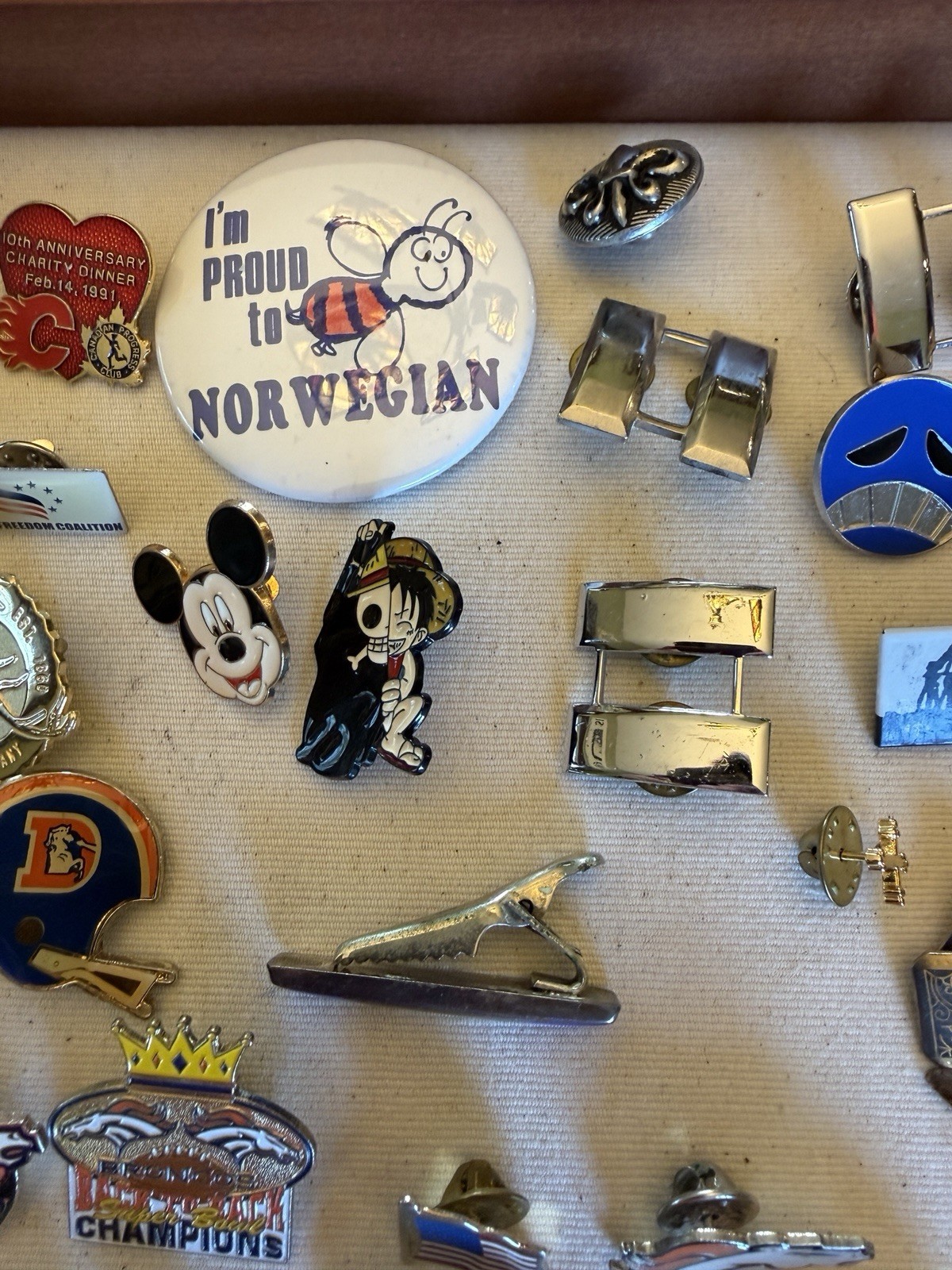 Huge Vintage Men’s Accessories Pins Memorabilia Cuff links Sports Political Tie