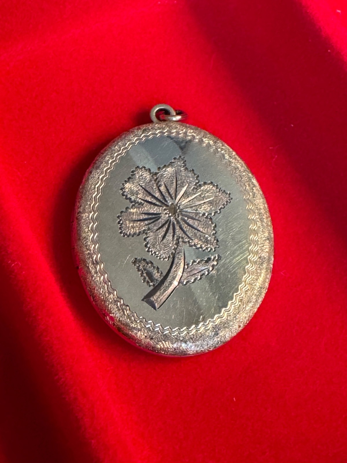 Vintage 12 kt Gold Filled Oval Locket with Etched Floral Design
