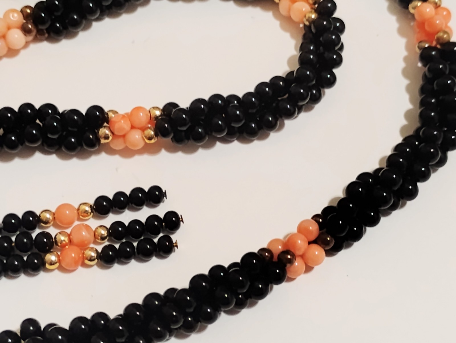 Vintage Black Onyx & Coral Necklace & Earrings Set Twisted Rope Pierced Dangle