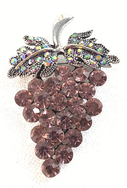 Women’s Vintage Style Pin Brooch Grape Cluster Pink Rhinestones Silver Tone
