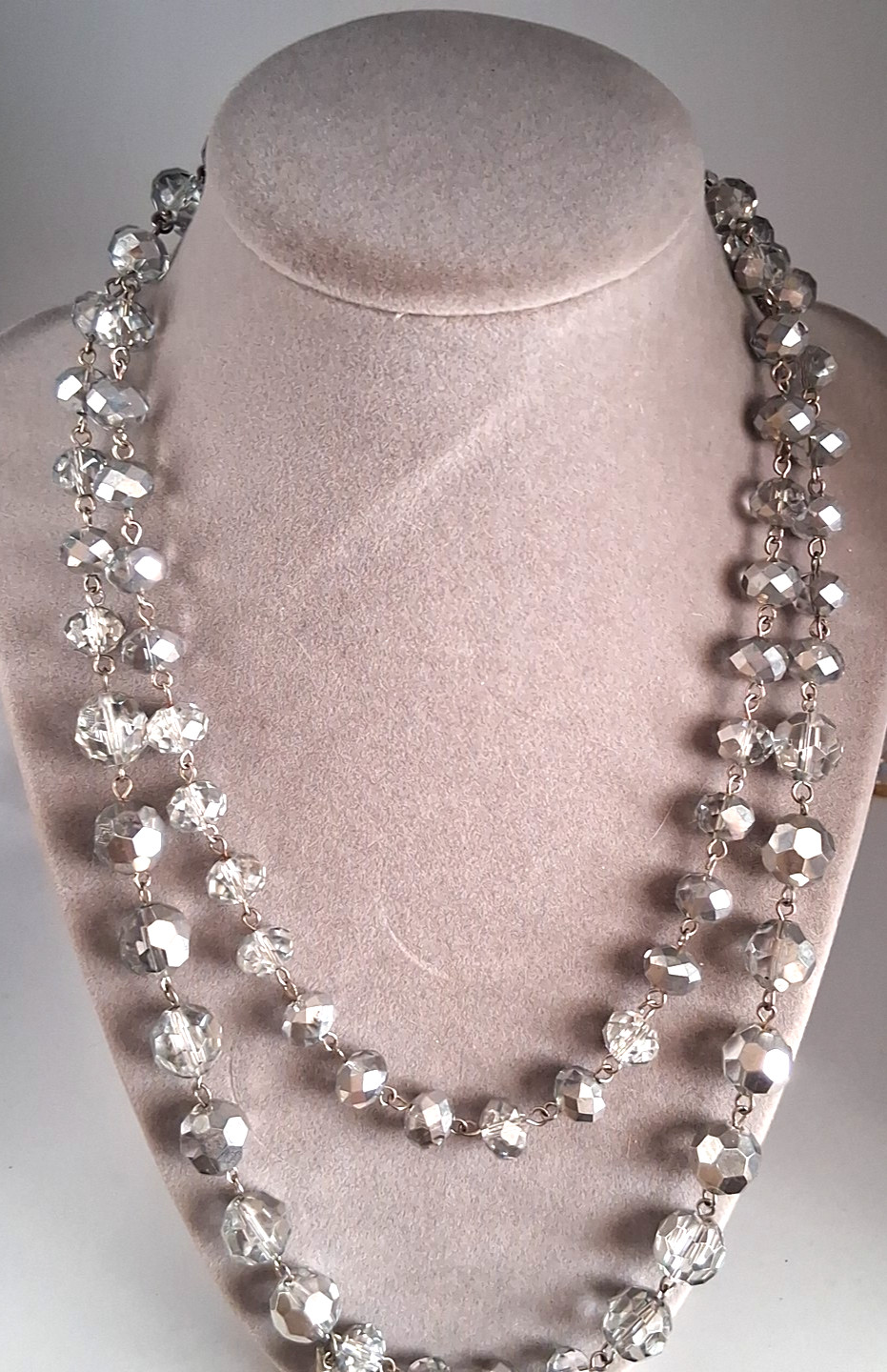 VINTAGE AB SILVER CLEAR FACETED CRYSTAL GLASS BEADED LONG NECKLACE 40″
